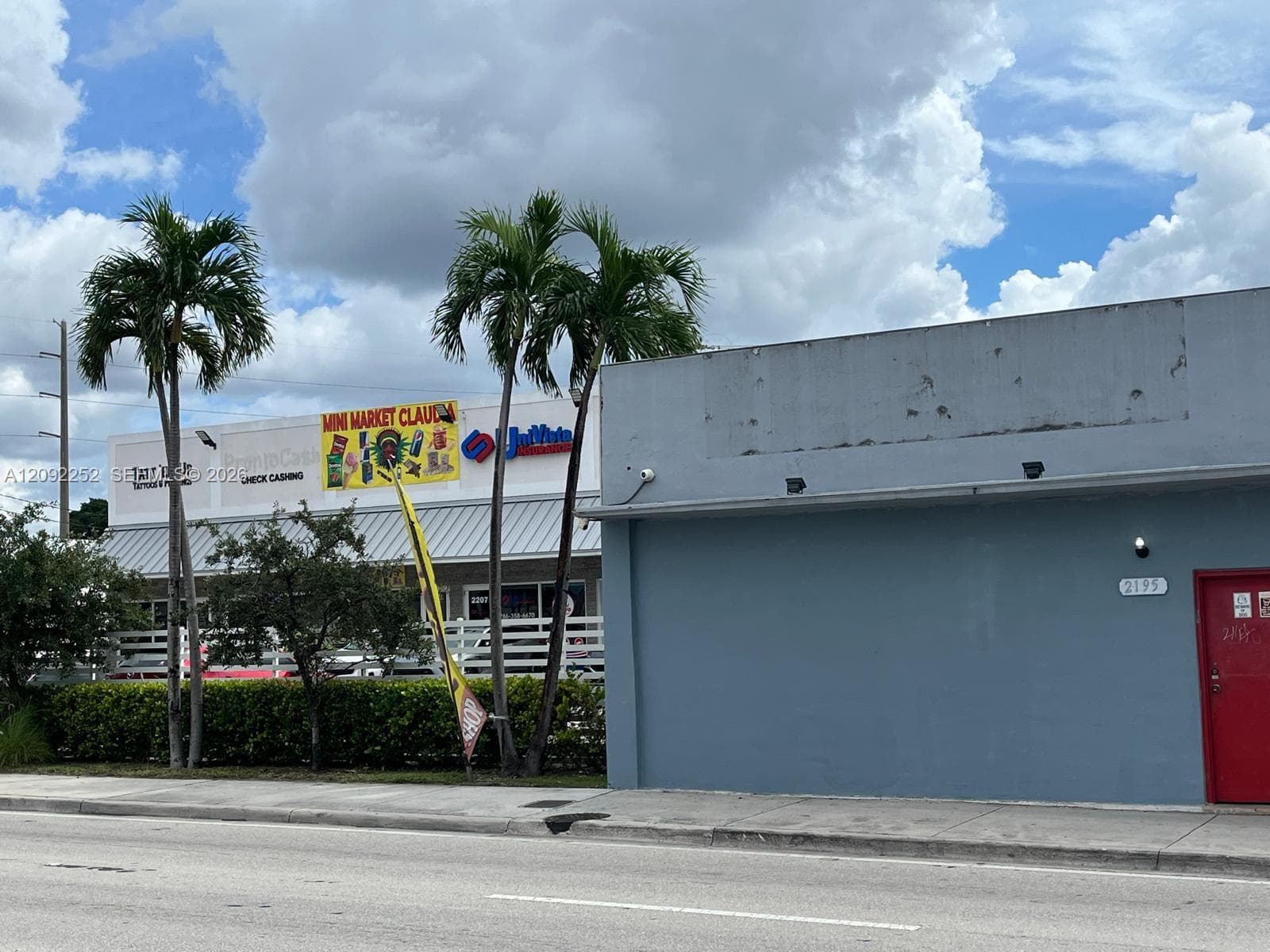 Miami, FL, 33142