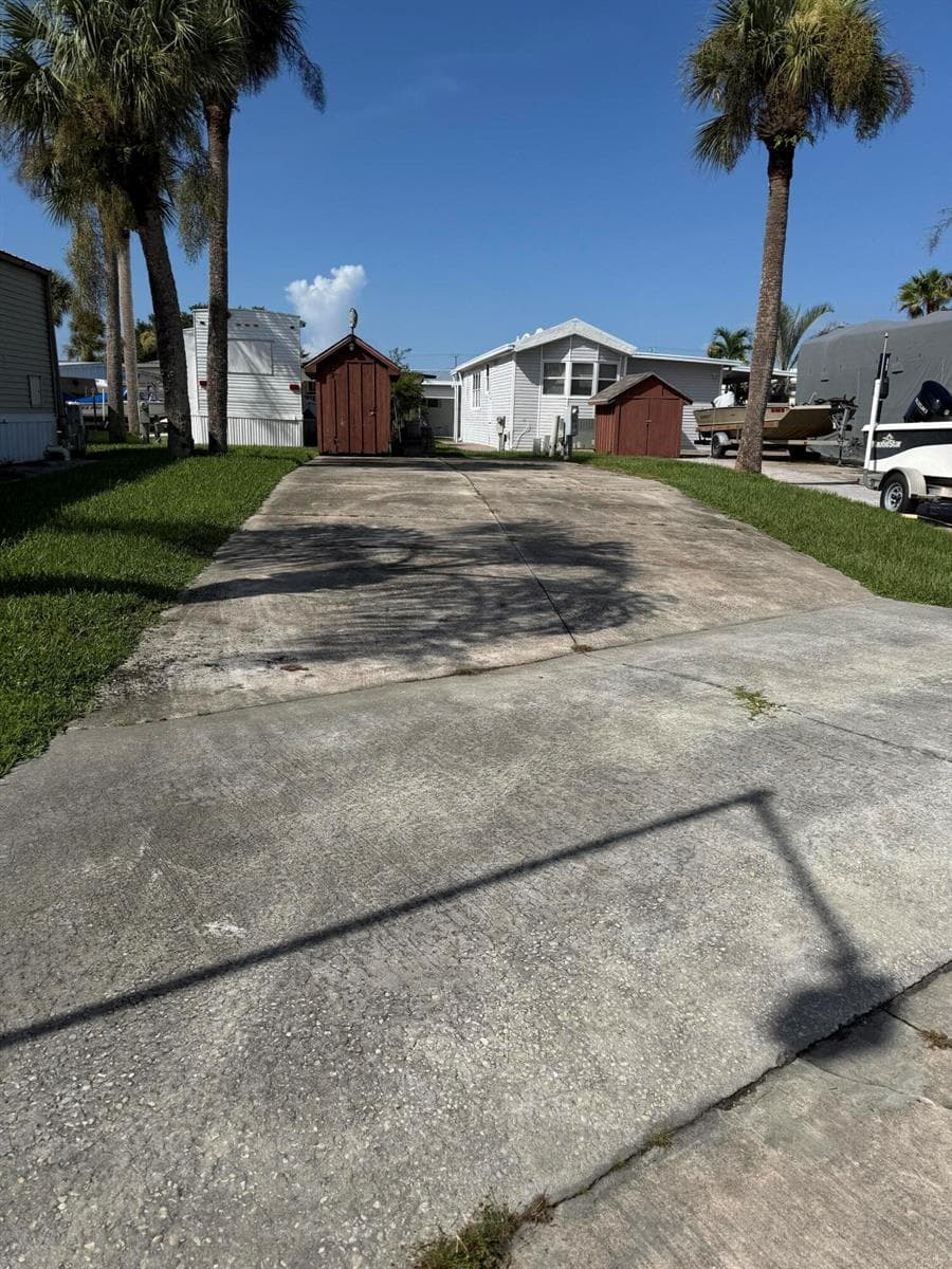 6416 SE 54TH Lane, Okeechobee FL 34974