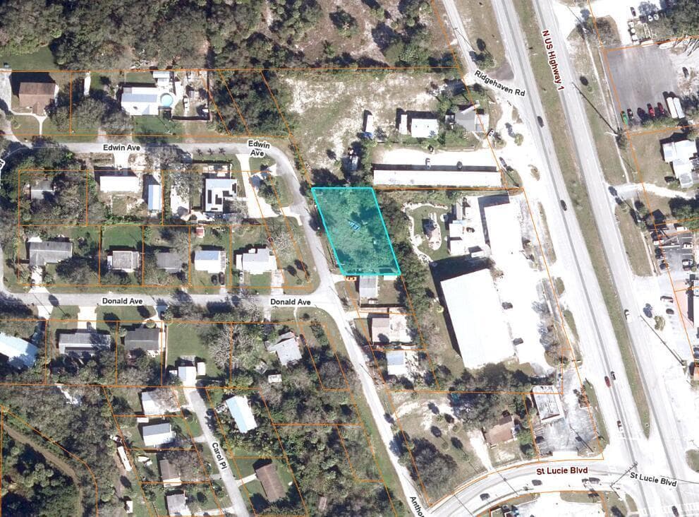 000 ANTHONY, Fort Pierce FL 34946