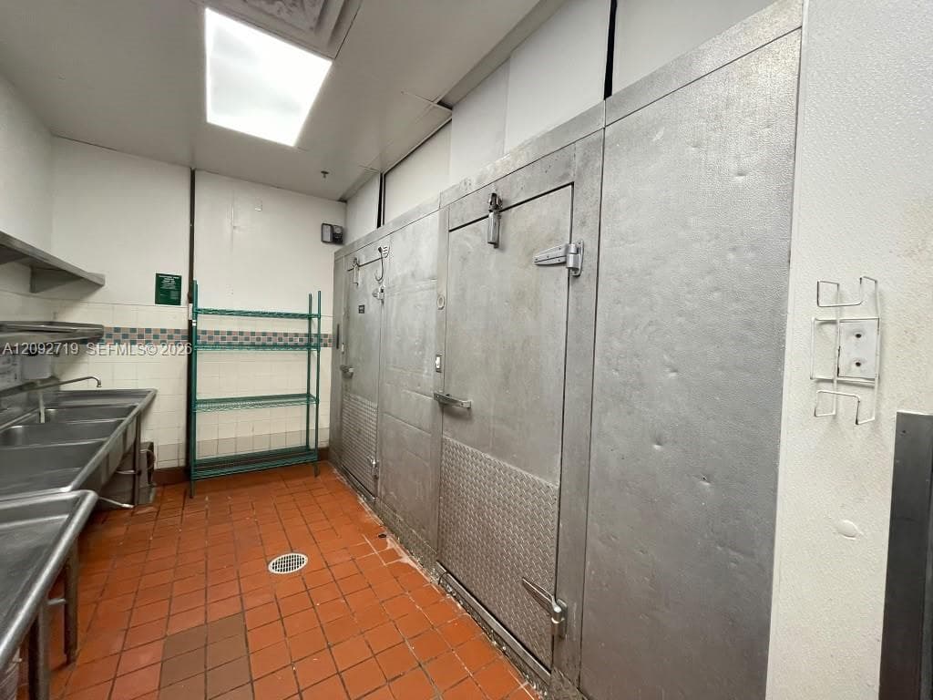 18279 Pines Blvd, Pembroke Pines FL 33029