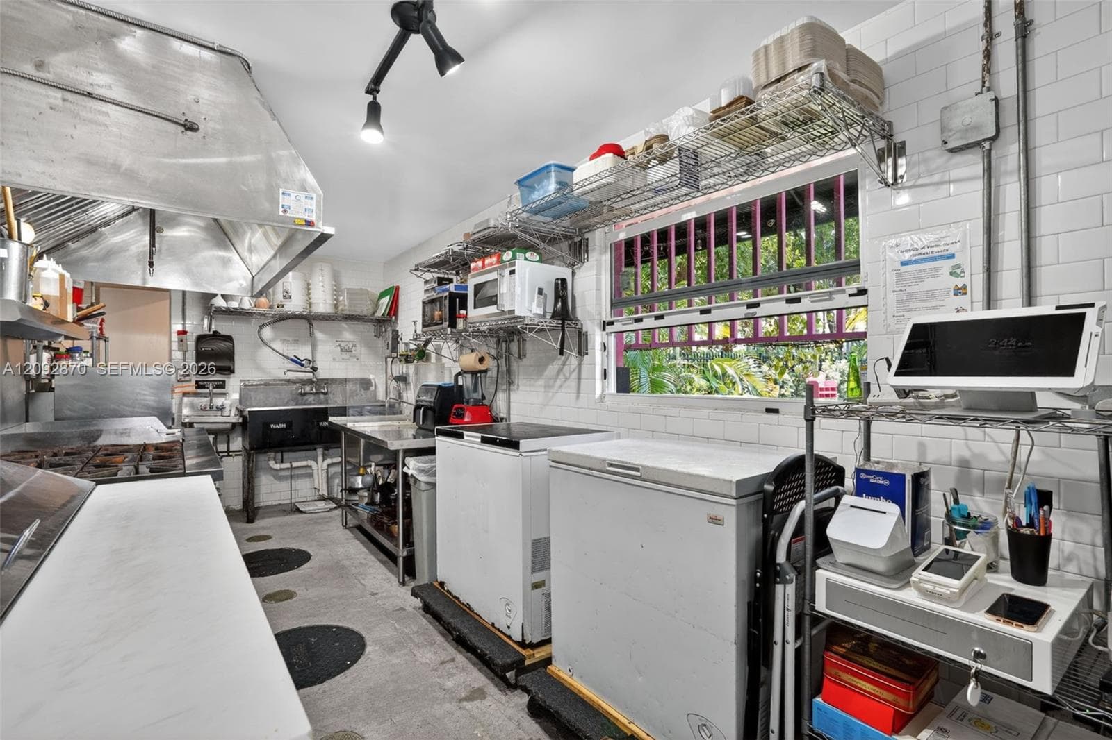 Turnkey Outdoor Beer Garden & Culinary Venue, Miami FL 33138
