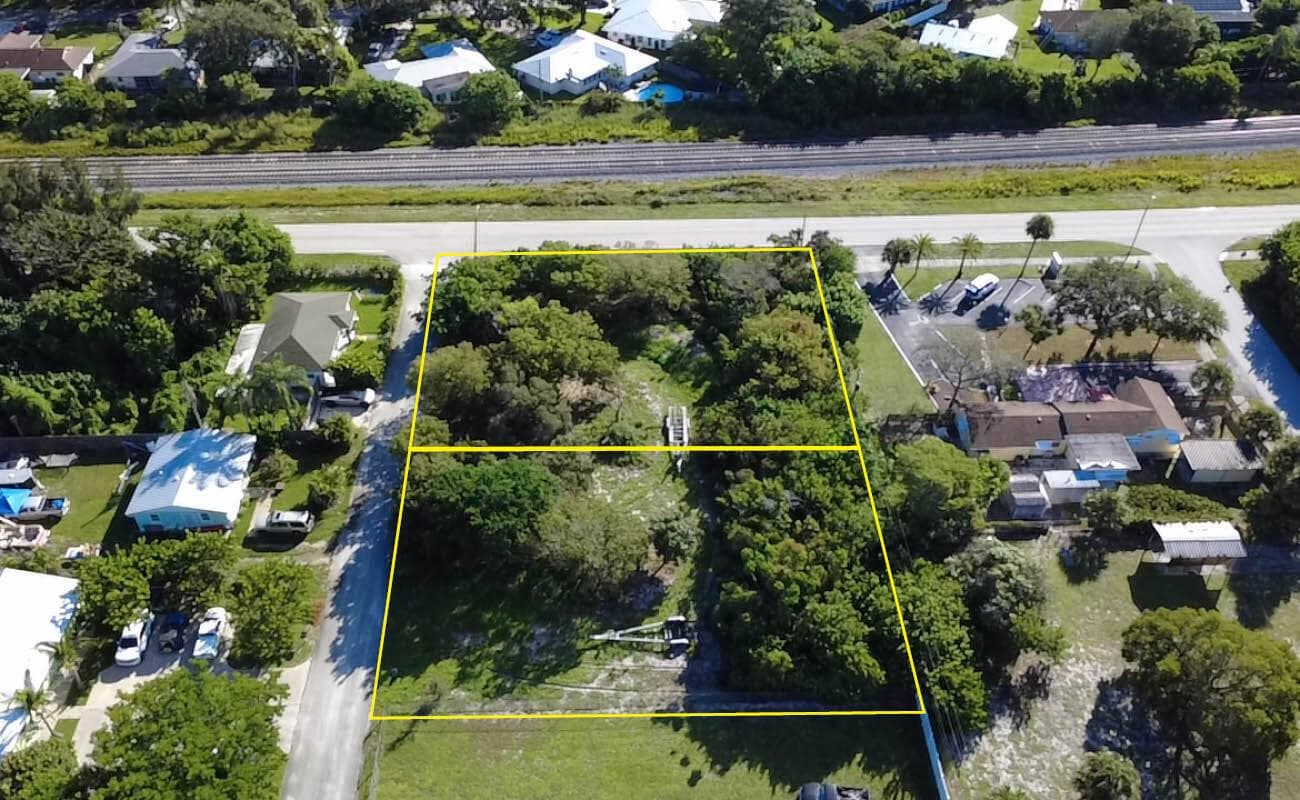 8686 Lyons Street -