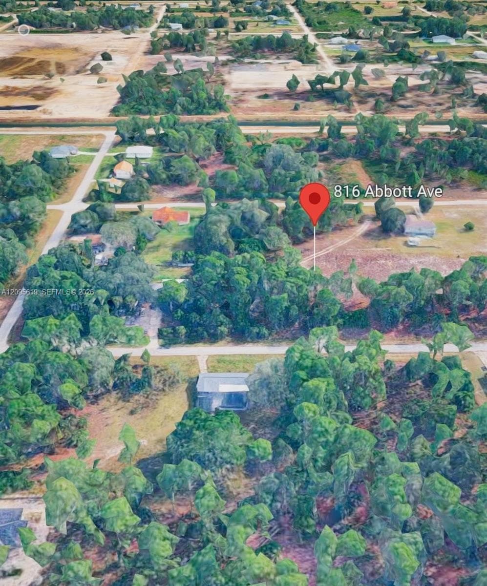 816 Abbott Ave, Lehigh Acres FL 33972
