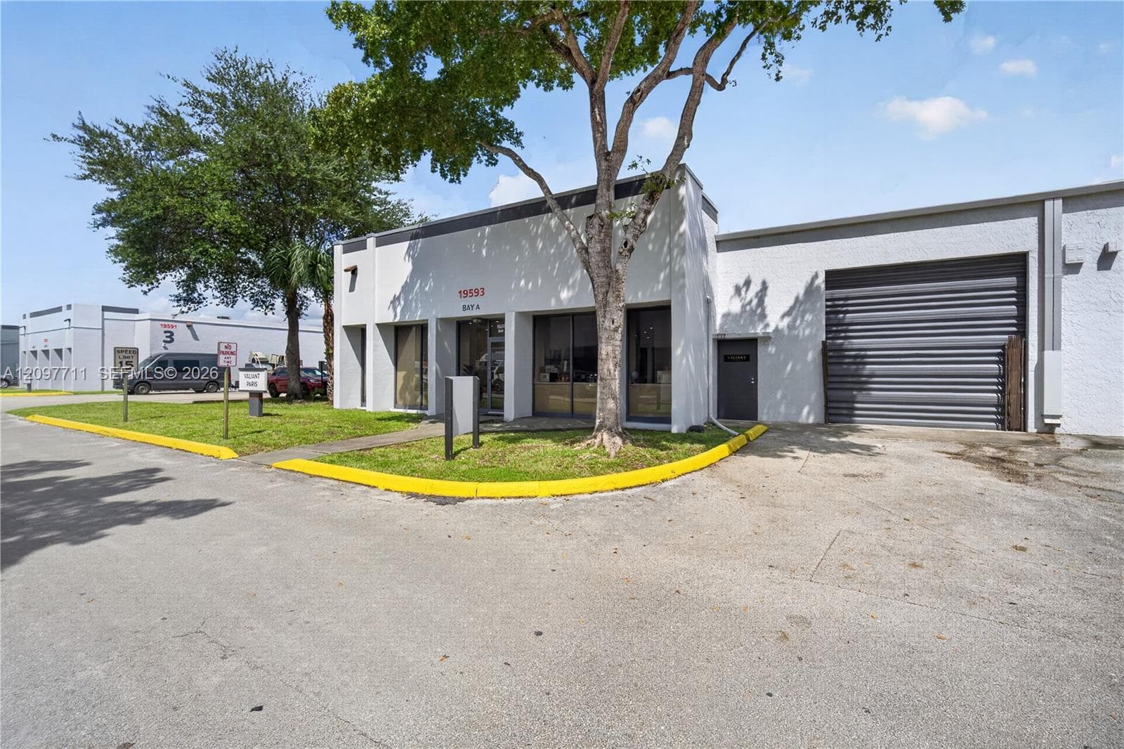 19593 NE 10th Ave, Miami FL 33179
