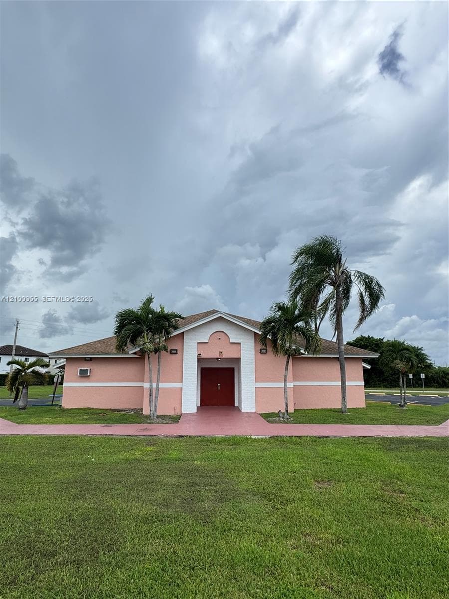 22801 SW 117th Ave, Miami FL 33170