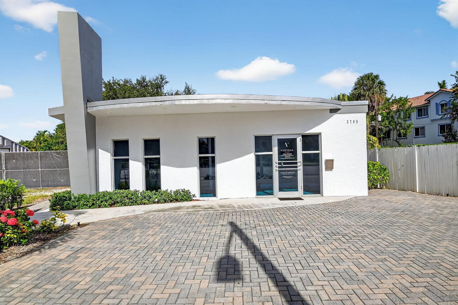 Your new modern office