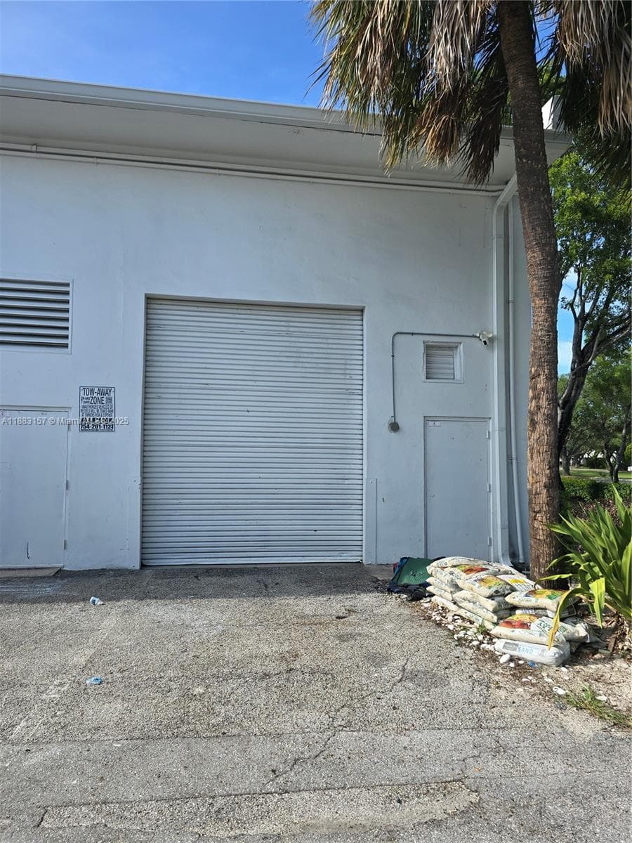 11917 W Sample Rd # 11919, Coral Springs FL 33065