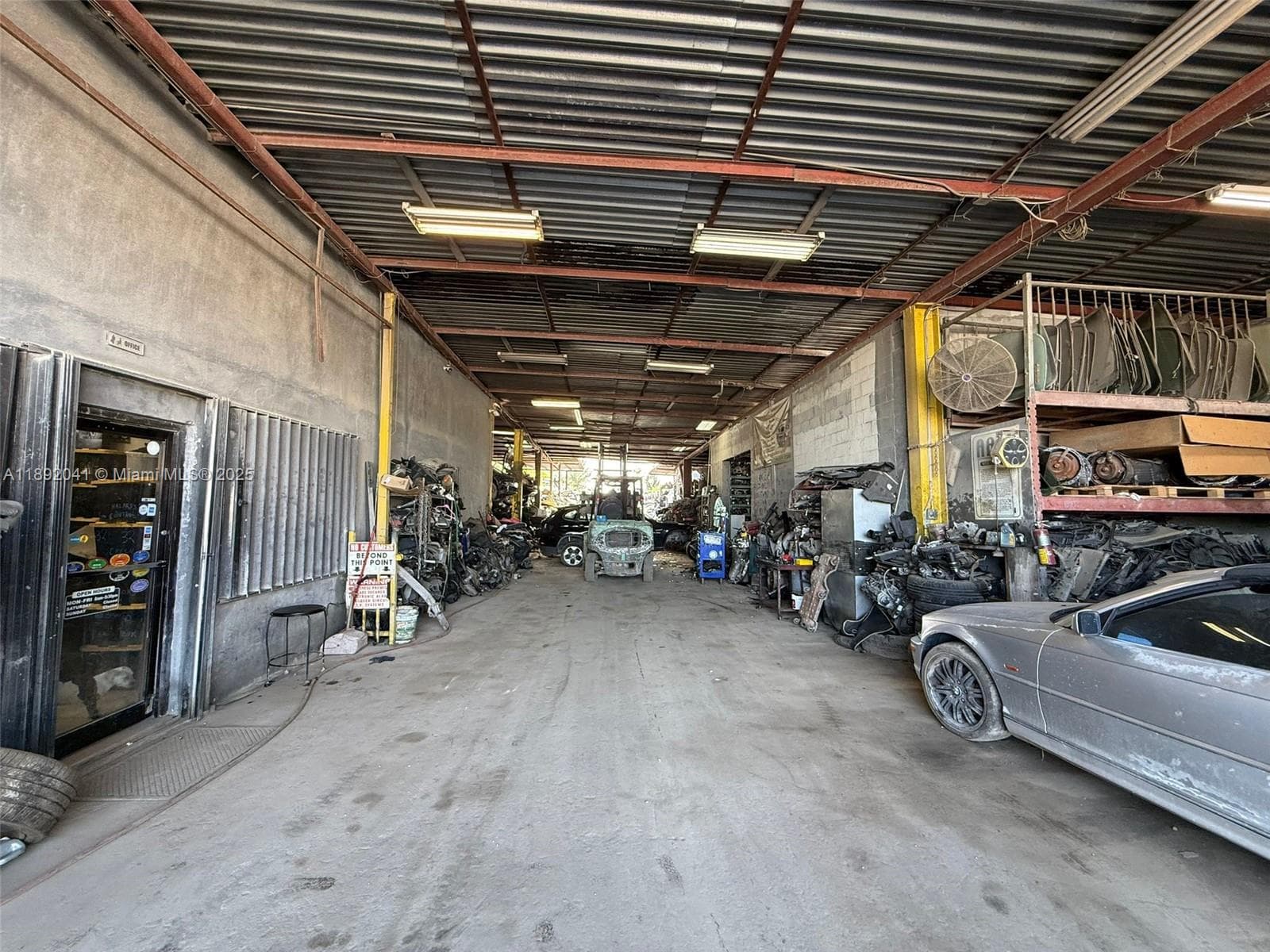 Opa-Locka, FL, 33054
