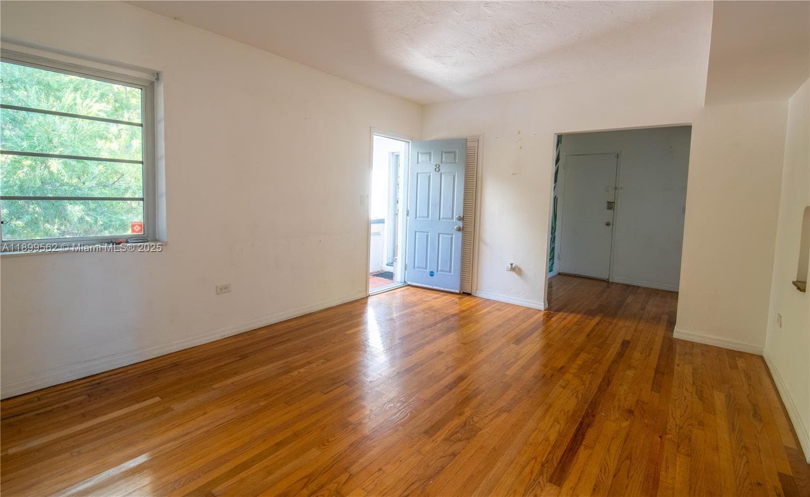 Sample of apartments - Living room