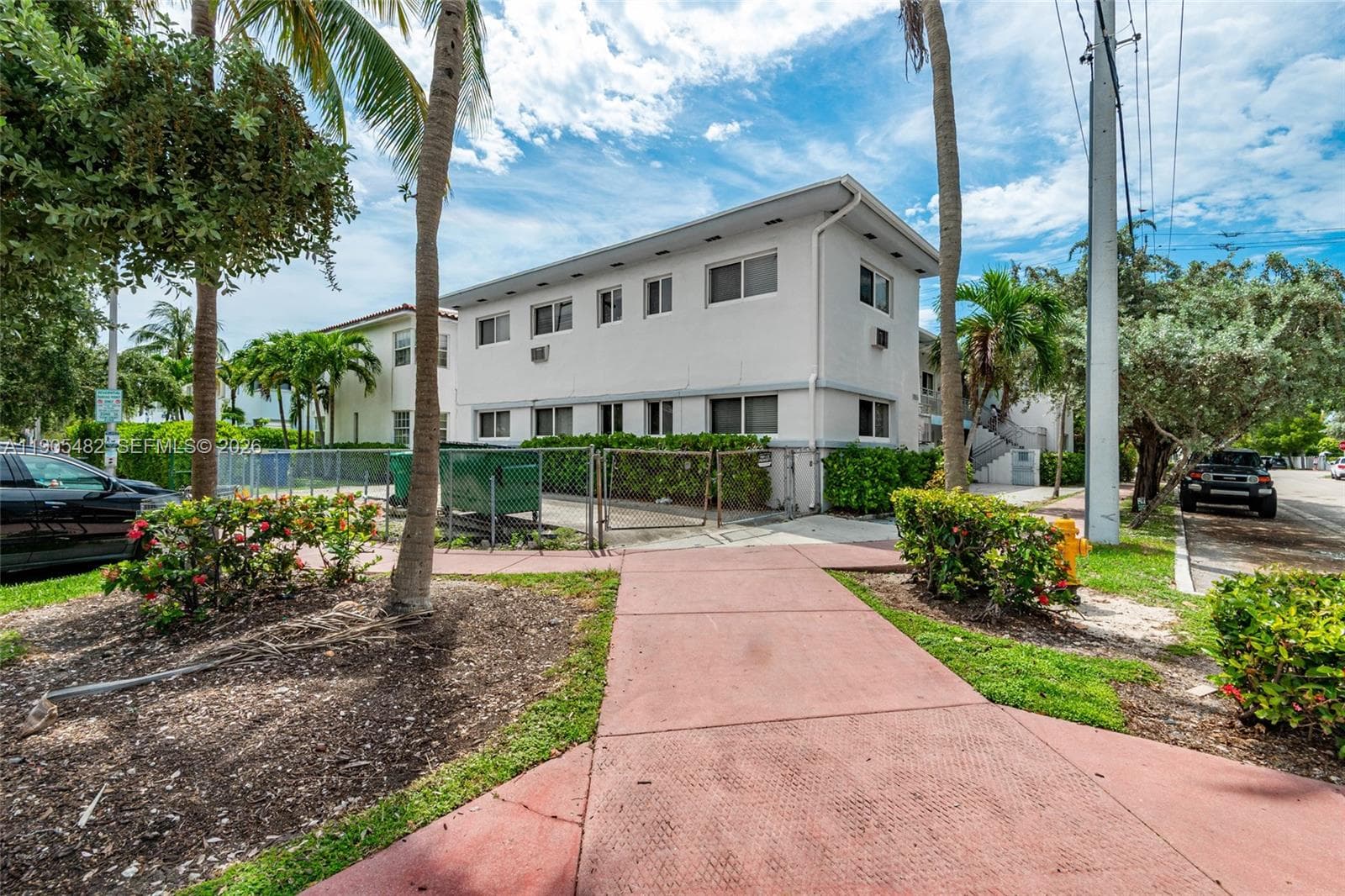 7155 Rue Notre Dame, Miami Beach FL 33141