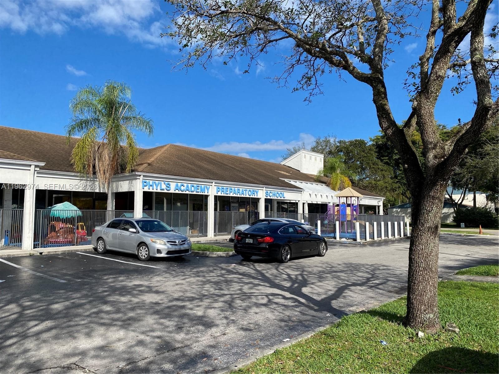 4040 SW 69th Ave, Miramar FL 33023