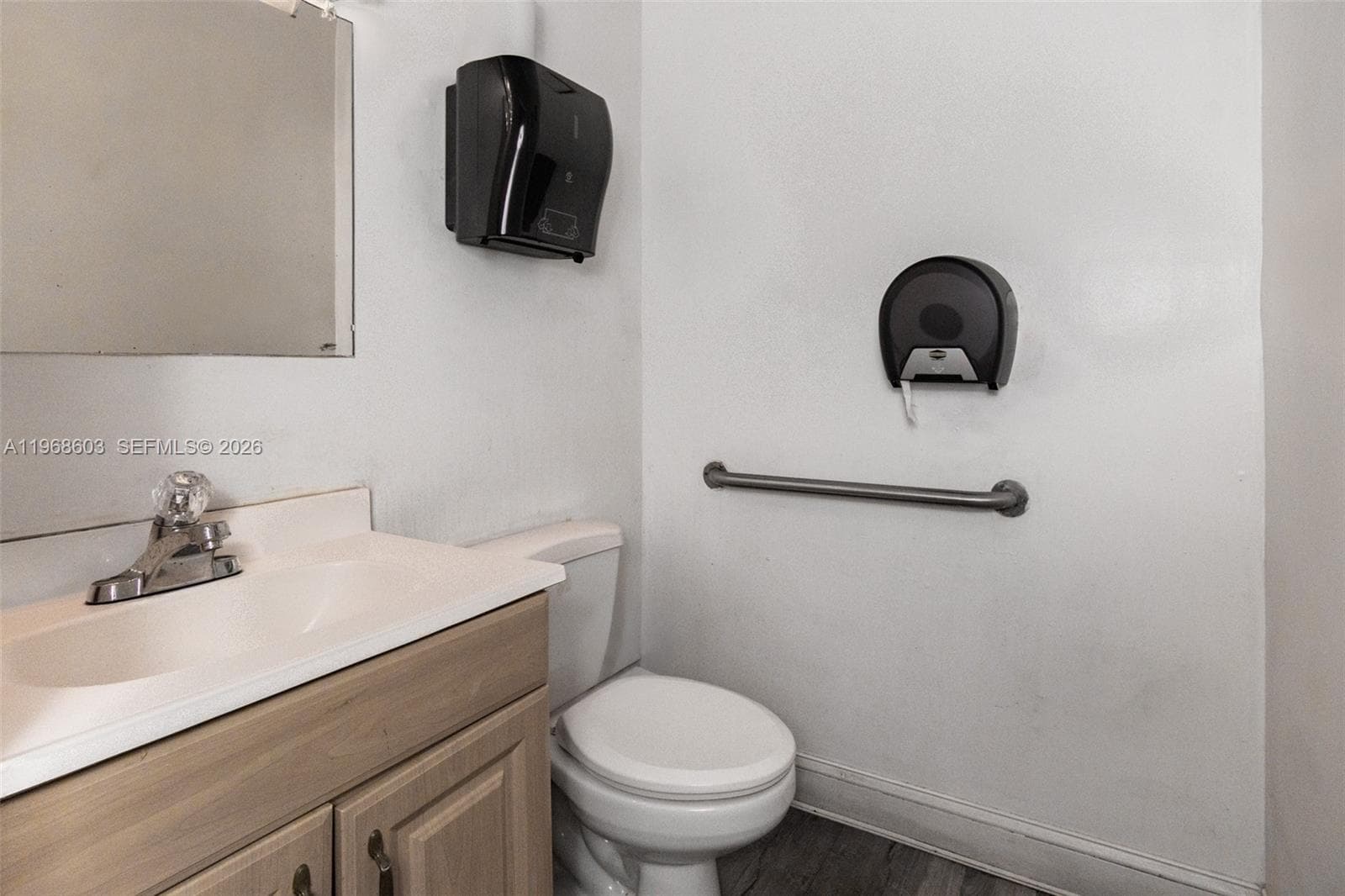 3337 NW 74th Ave # 3337, Miami FL 33122