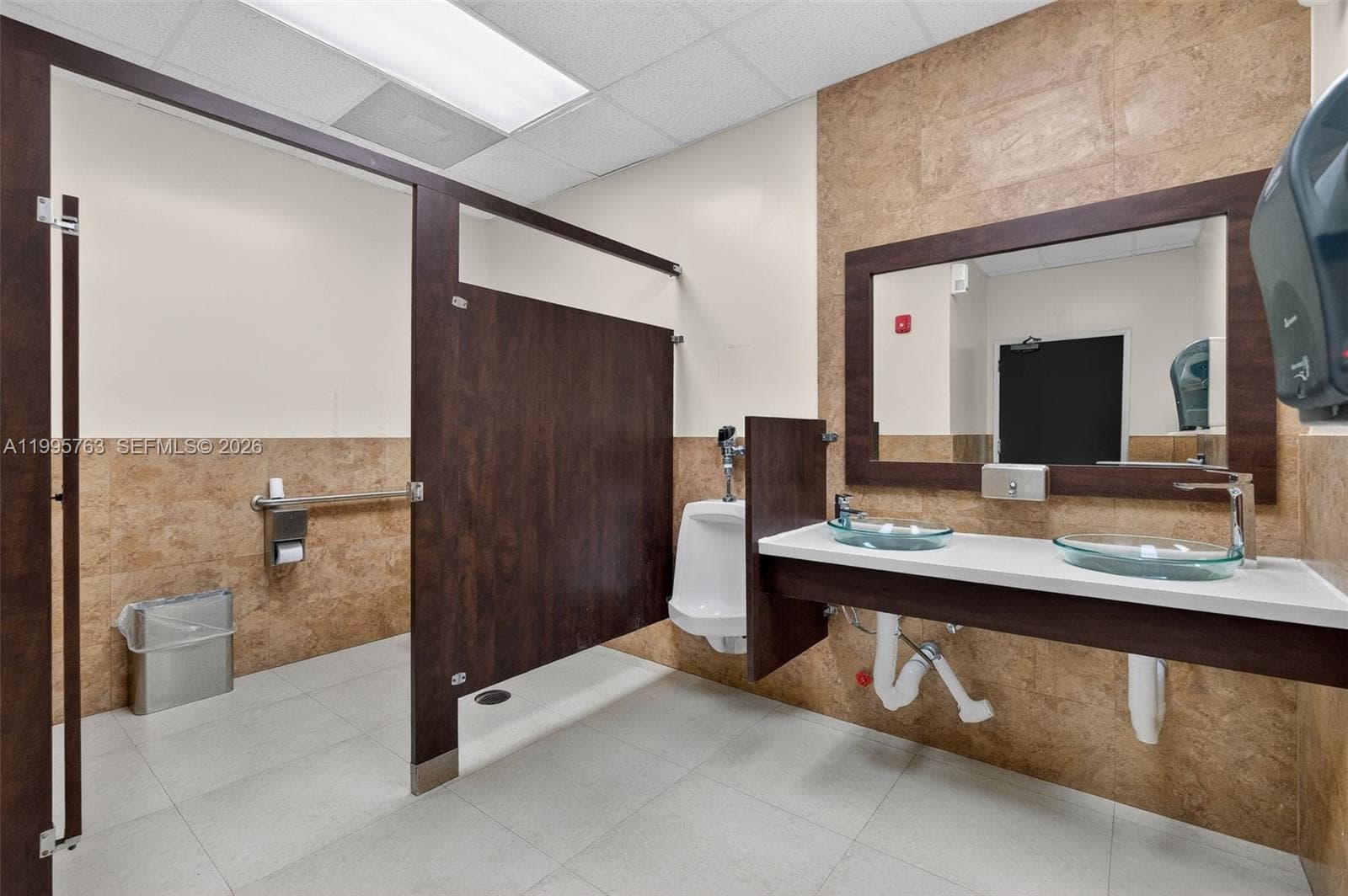 12550 Biscayne Blvd # 304, North Miami FL 33181