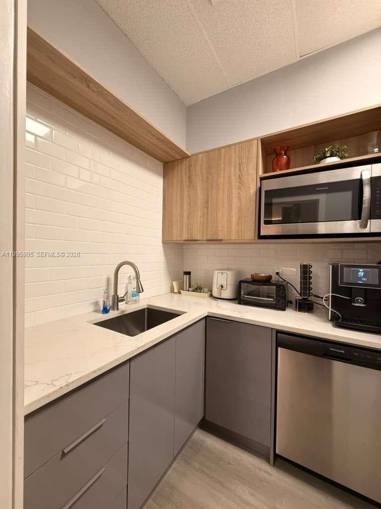11419 W Palmetto Park Rd # F, Boca Raton FL 33428