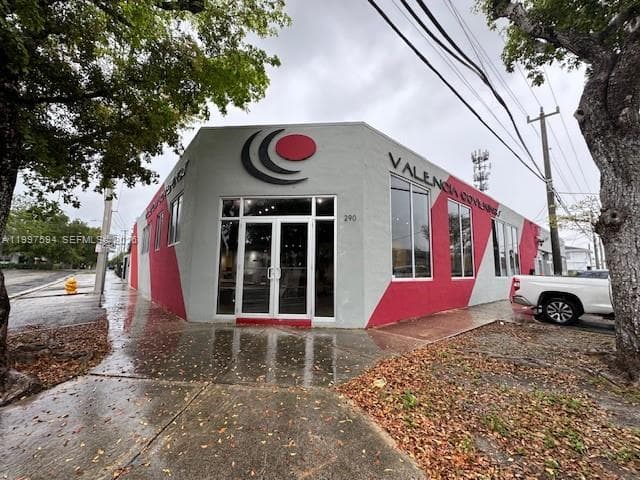 280 NE 59th St # 290, Miami FL 33137