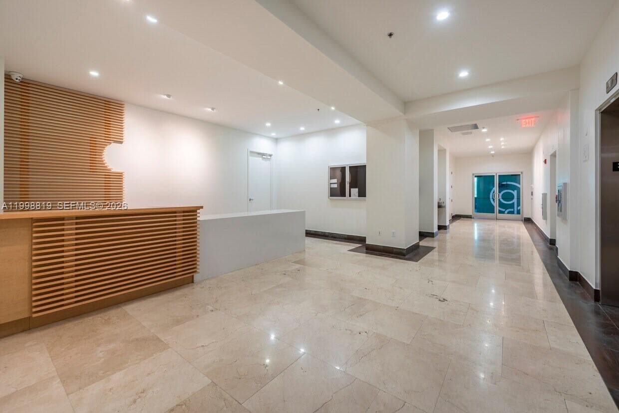 1095 NW Broken Sound Pkwy NW # 306, Boca Raton FL 33487