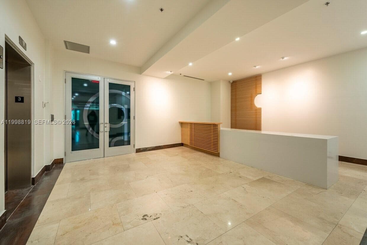 1095 NW Broken Sound Pkwy NW # 306, Boca Raton FL 33487