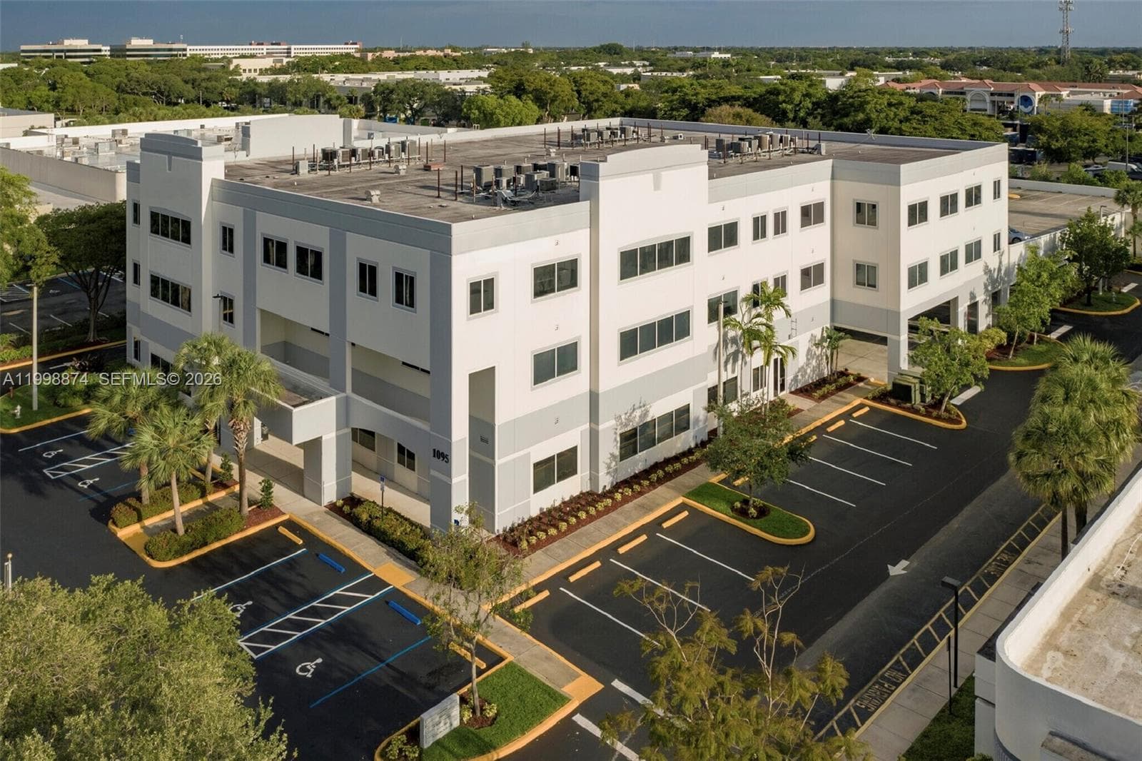 1095 NW Broken Sound Pkwy NW, Boca Raton FL 33487