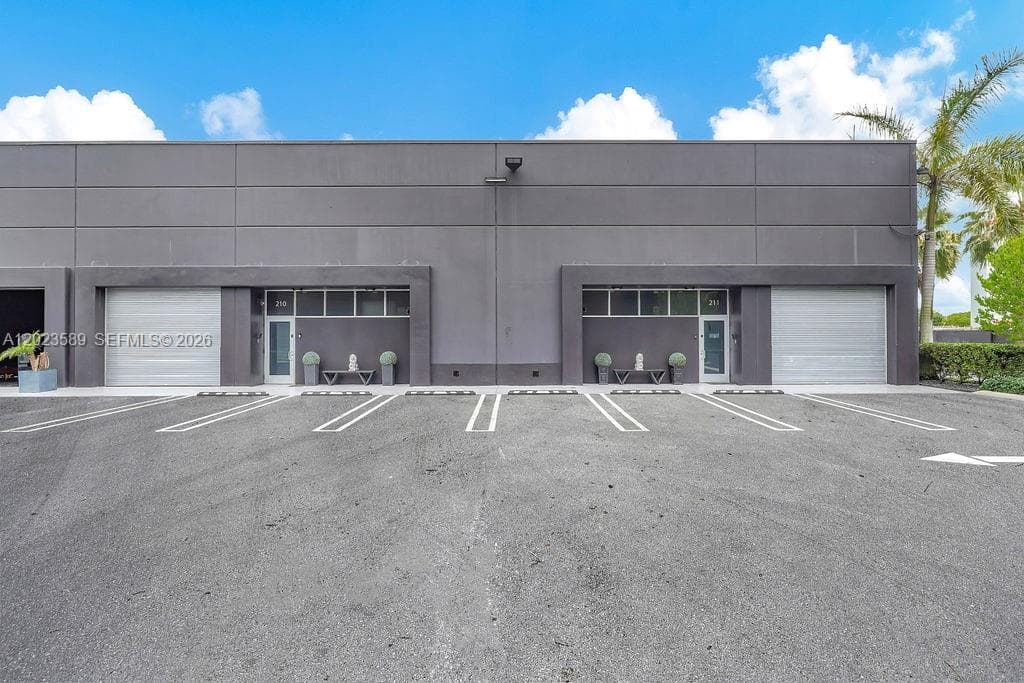 6030 NW 102nd Ave # 210, Doral FL 33178
