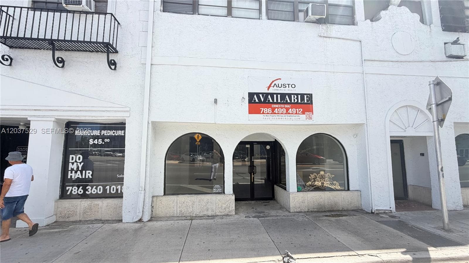2610 SW 8th St, Miami FL 33135