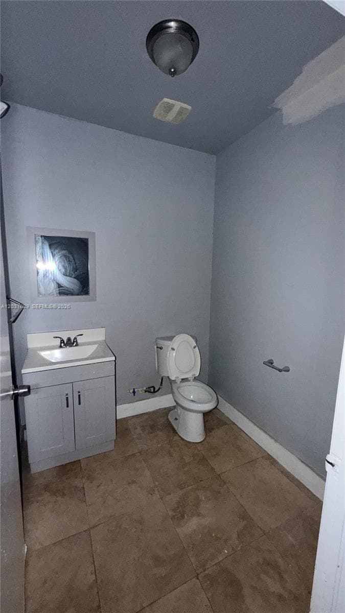 2610 SW 8th St, Miami FL 33135