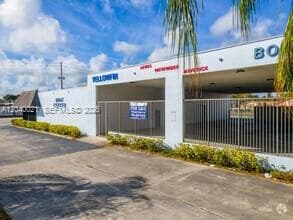 1771 S State Road 7, Fort Lauderdale FL 33317