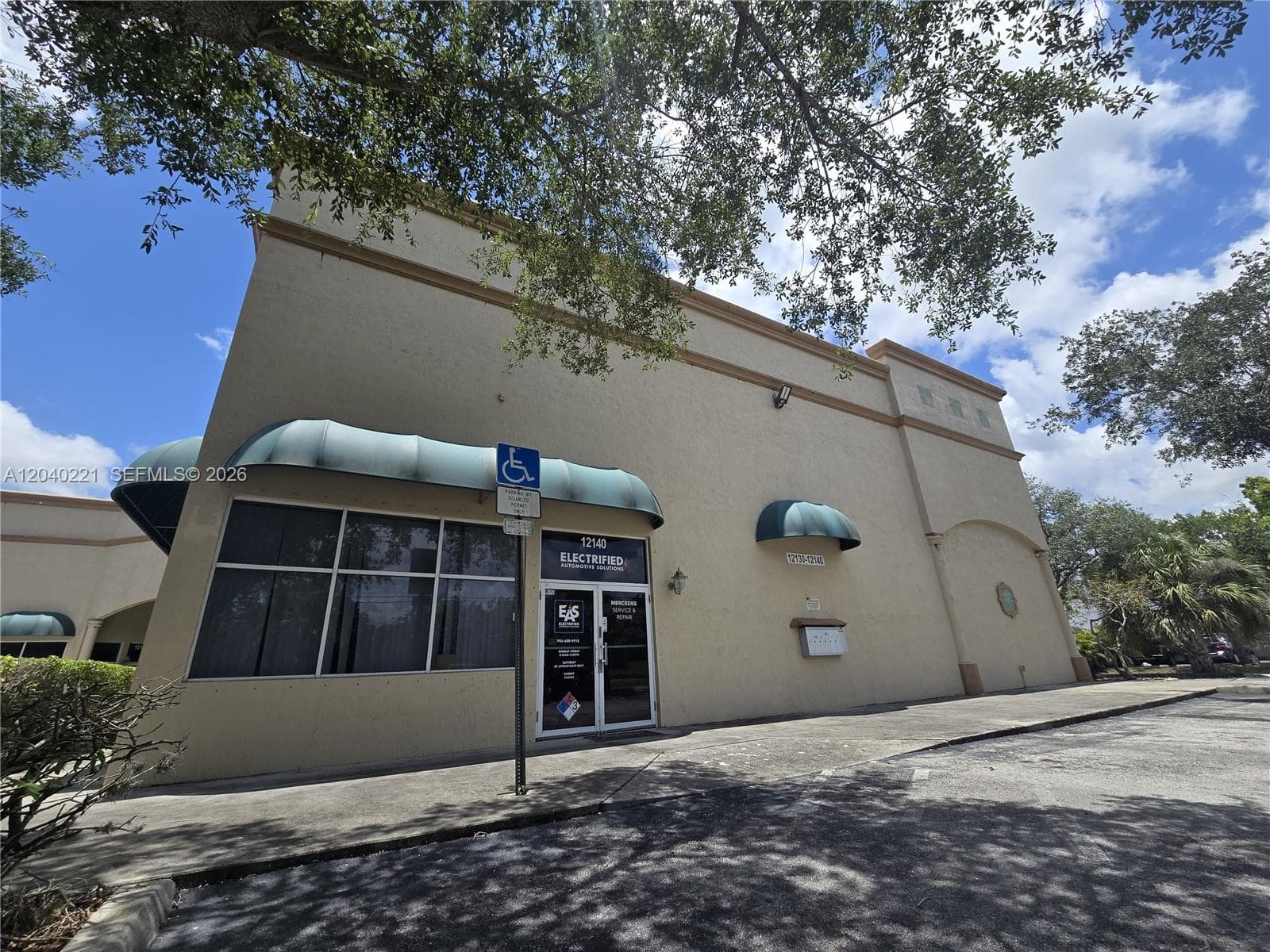 12140 Wiles Rd, Coral Springs FL 33076