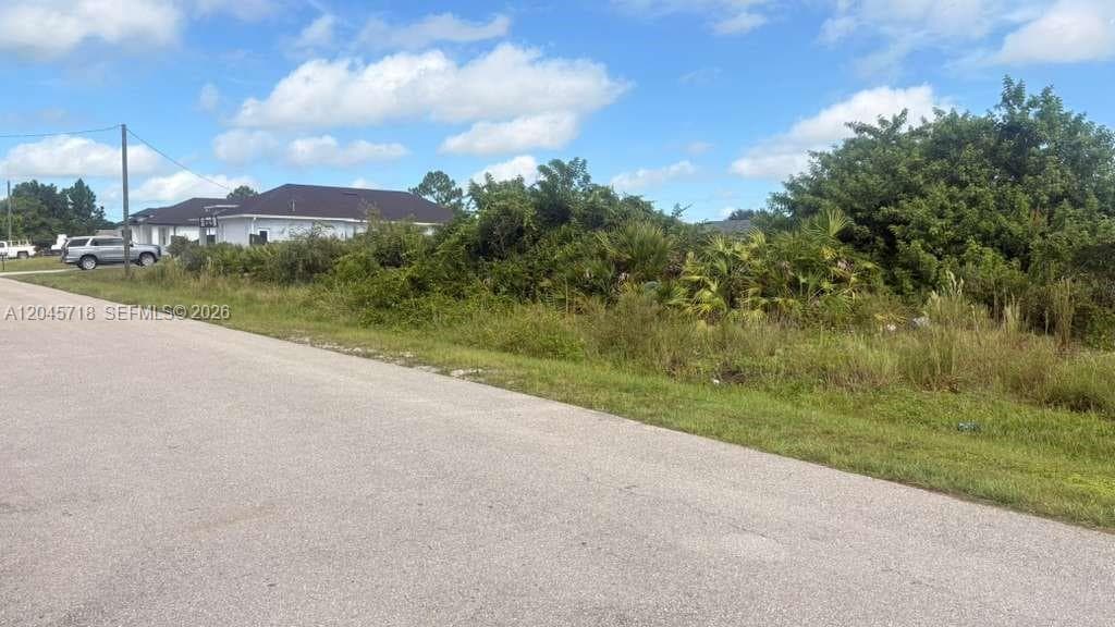 2806 54TH ST W, Lehigh Acres FL 33971
