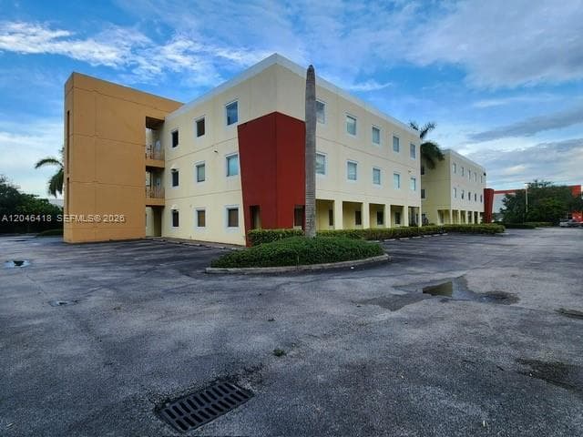 12595 SW 137th Ave # 311, Miami FL 33186