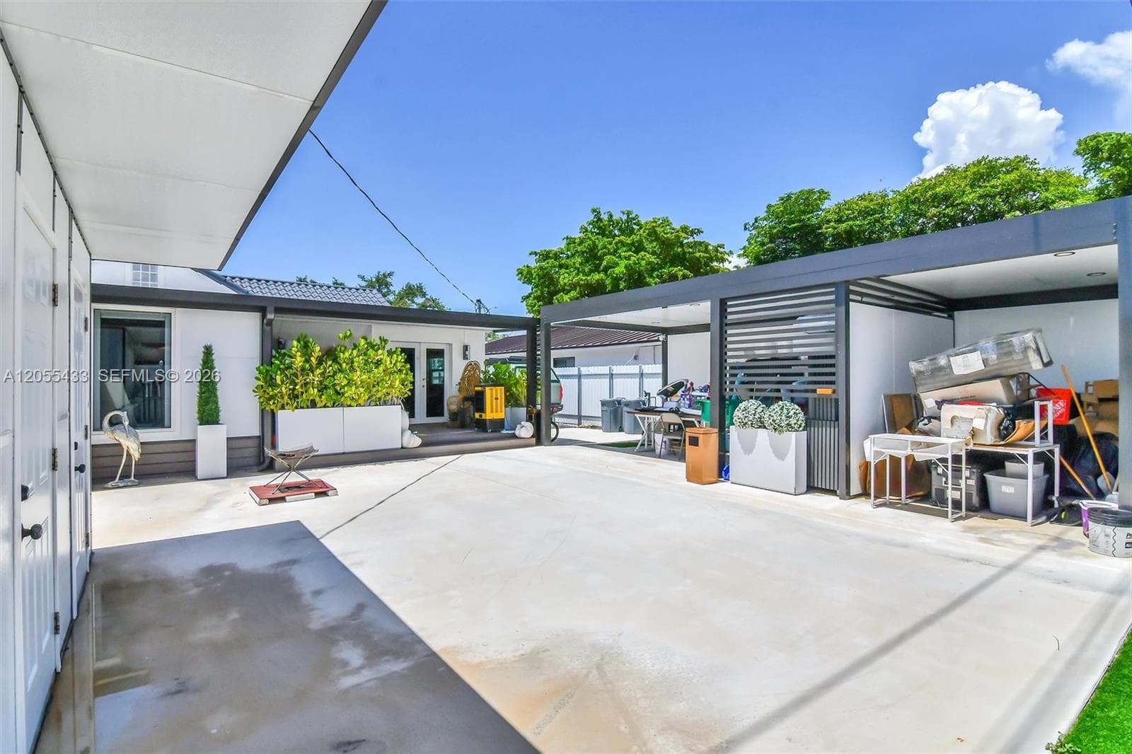 6575 SW 39th Ter, Miami FL 33155