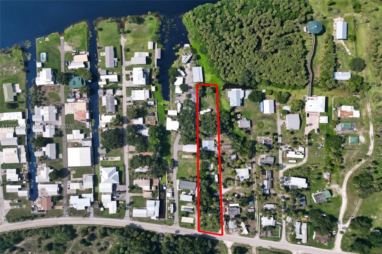 1059 Marina Ln, Moore Haven FL 33471