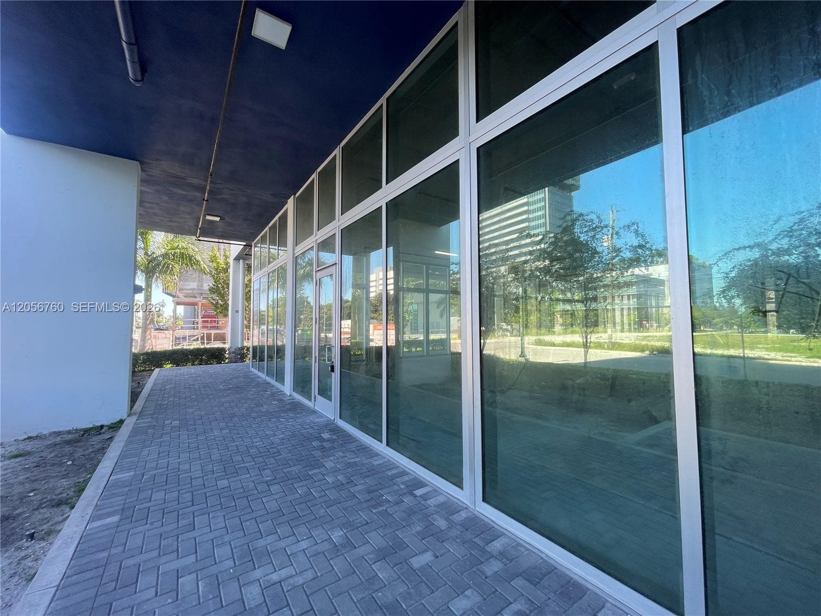 2820 NE 214th St # 5, Aventura FL 33180