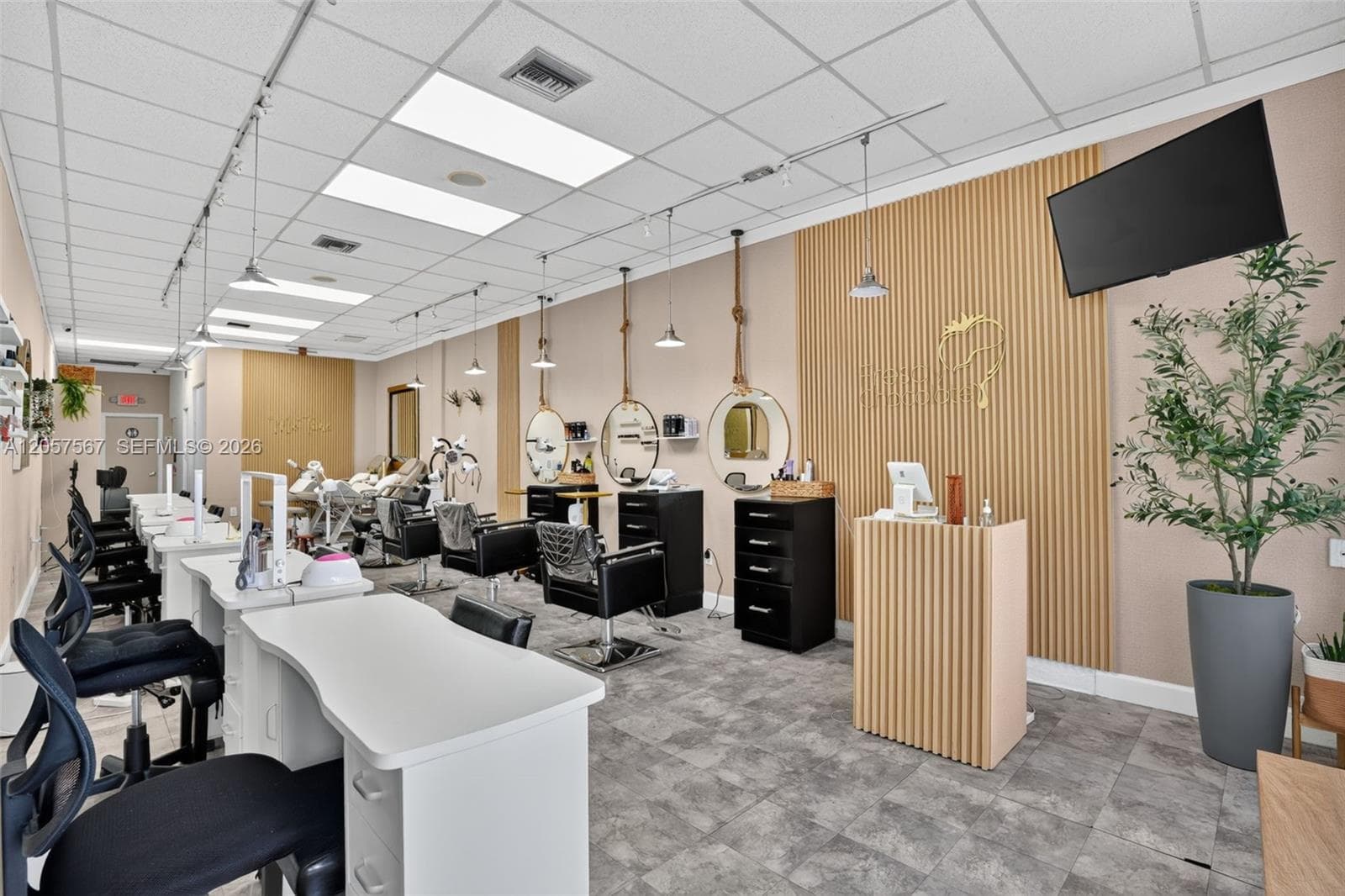 Full Service Salon for Sale in Miami, Miami FL 33173