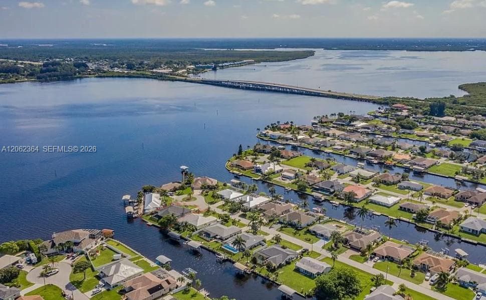 14118 Hopewell Ave, Port Charlotte FL 33981