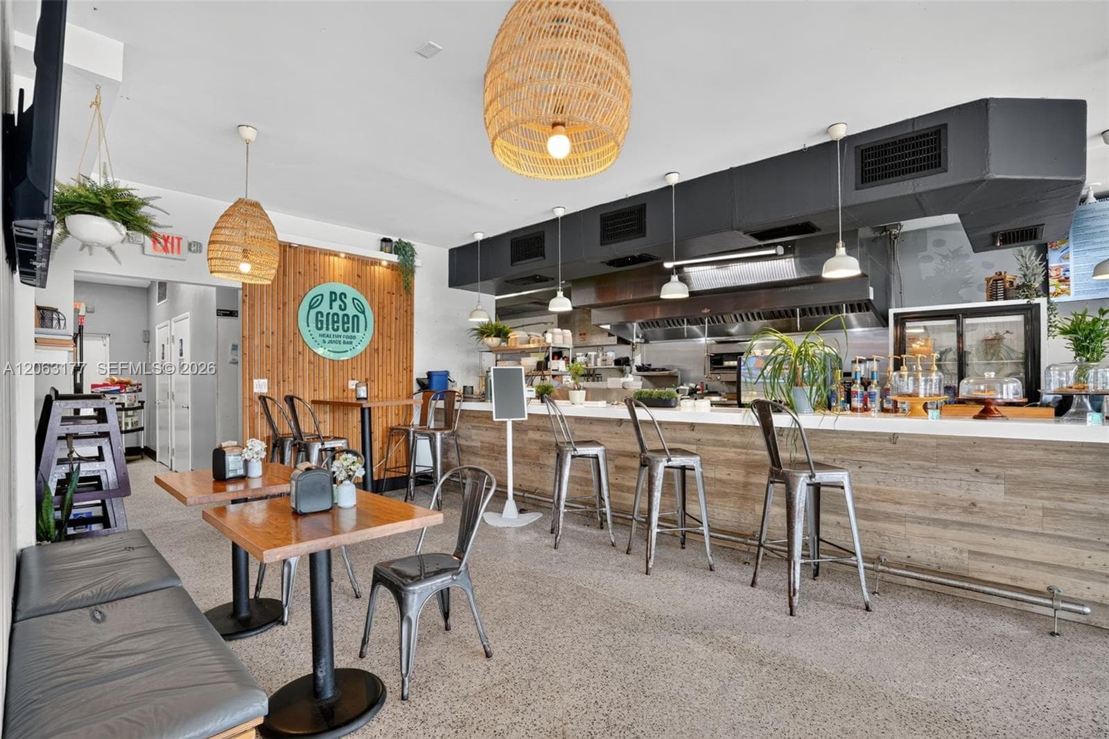 Profitable Restaurant in East Fort Lauderdale, Fort Lauderdale FL 33306