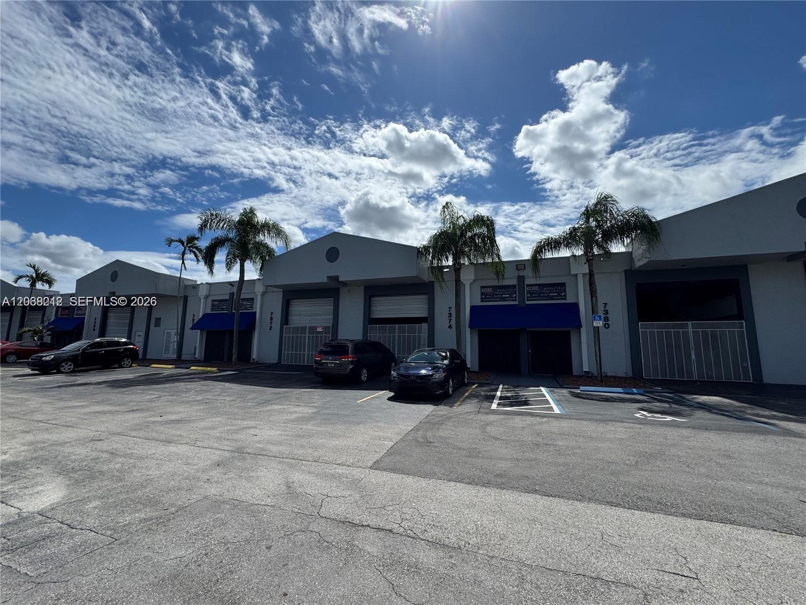 7384 NW 56th St # 7384, Miami FL 33166