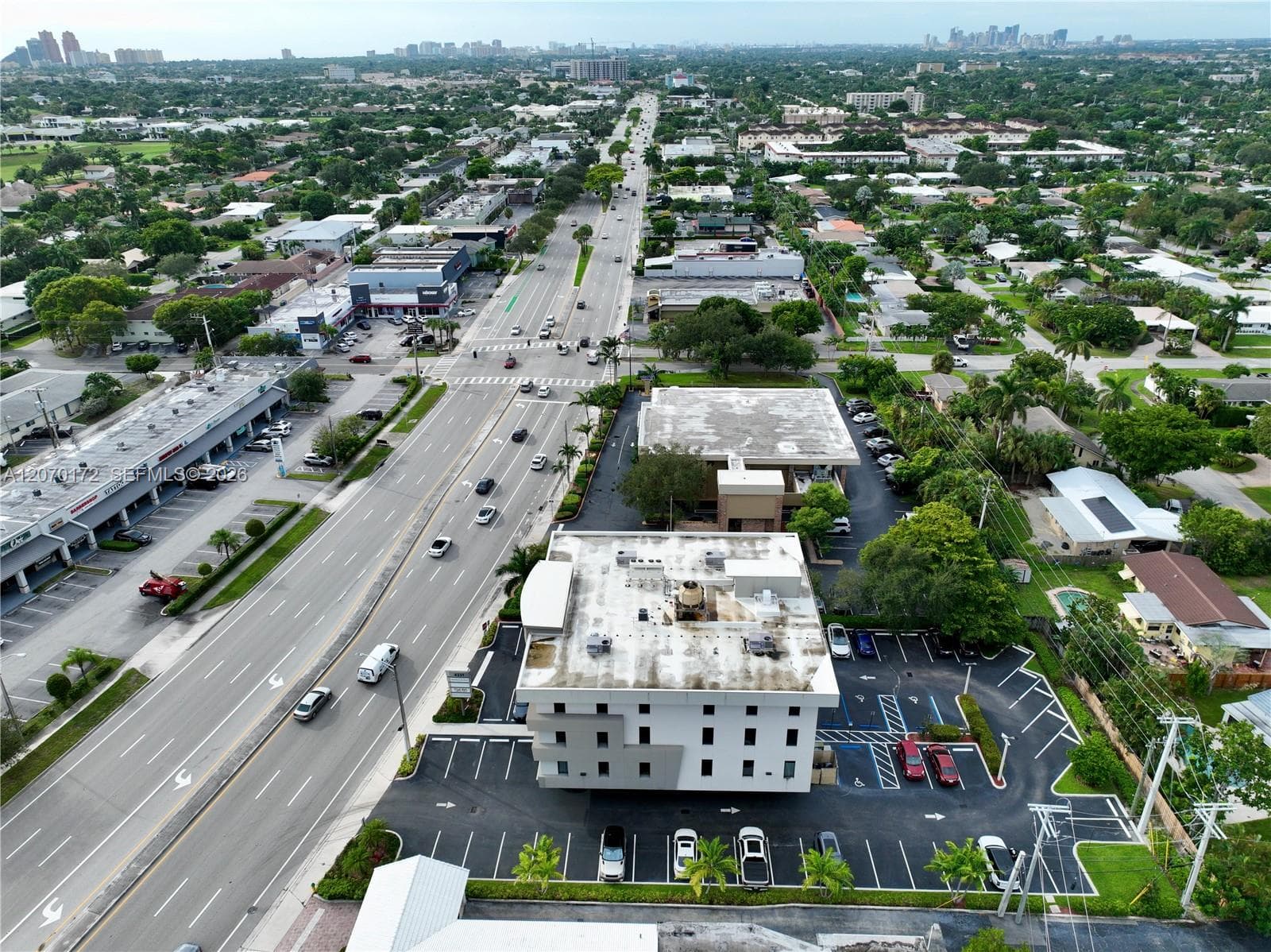 4331 N Federal Hwy, Oakland Park FL 33308