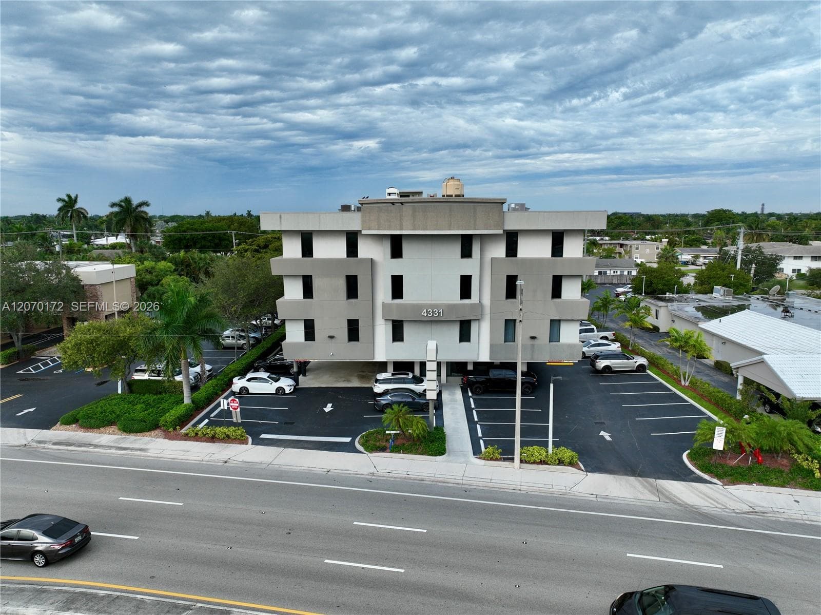 4331 N Federal Hwy, Oakland Park FL 33308