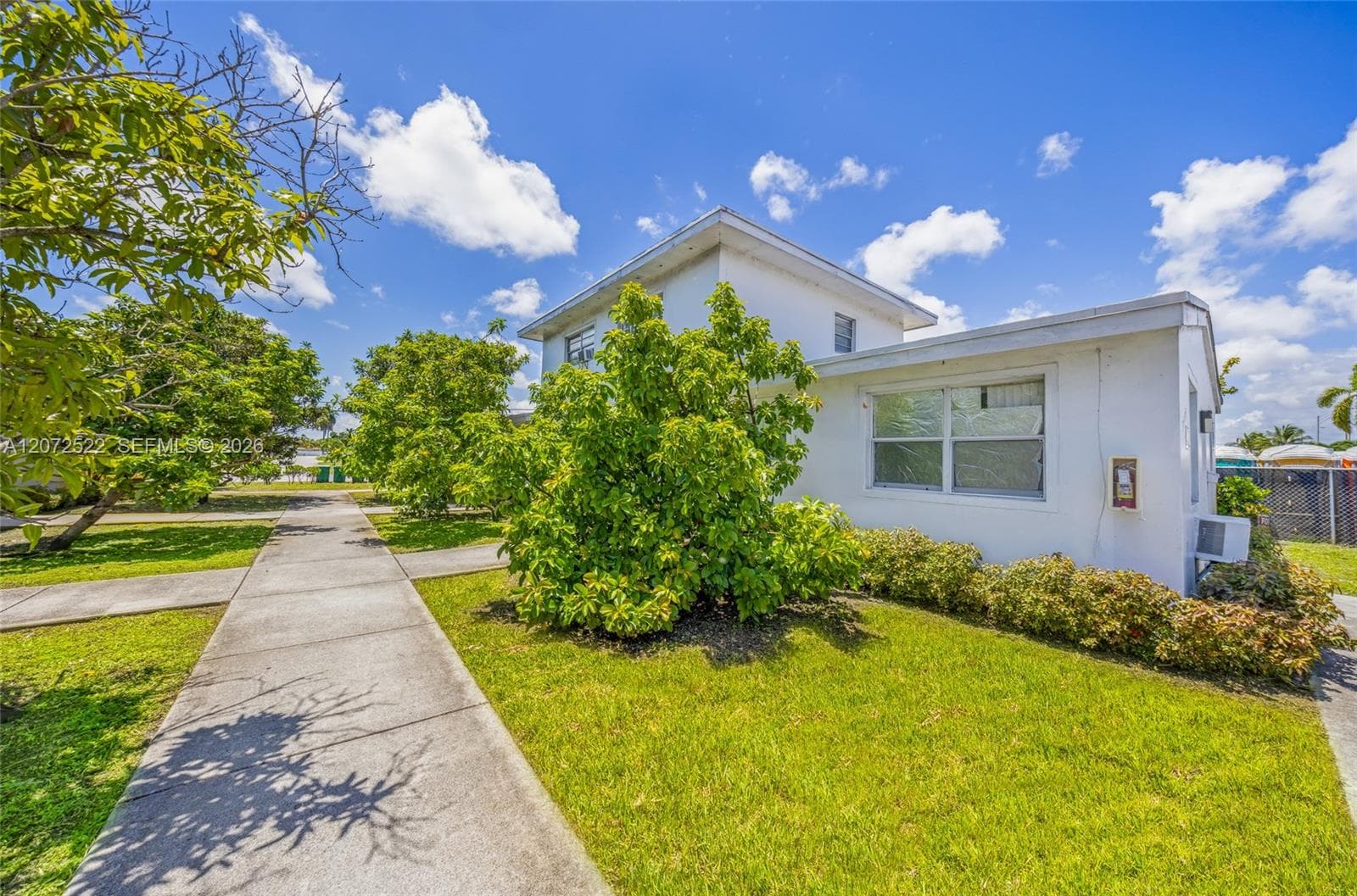3740 W Hallandale Beach Blvd # 8, Hollywood FL 33023