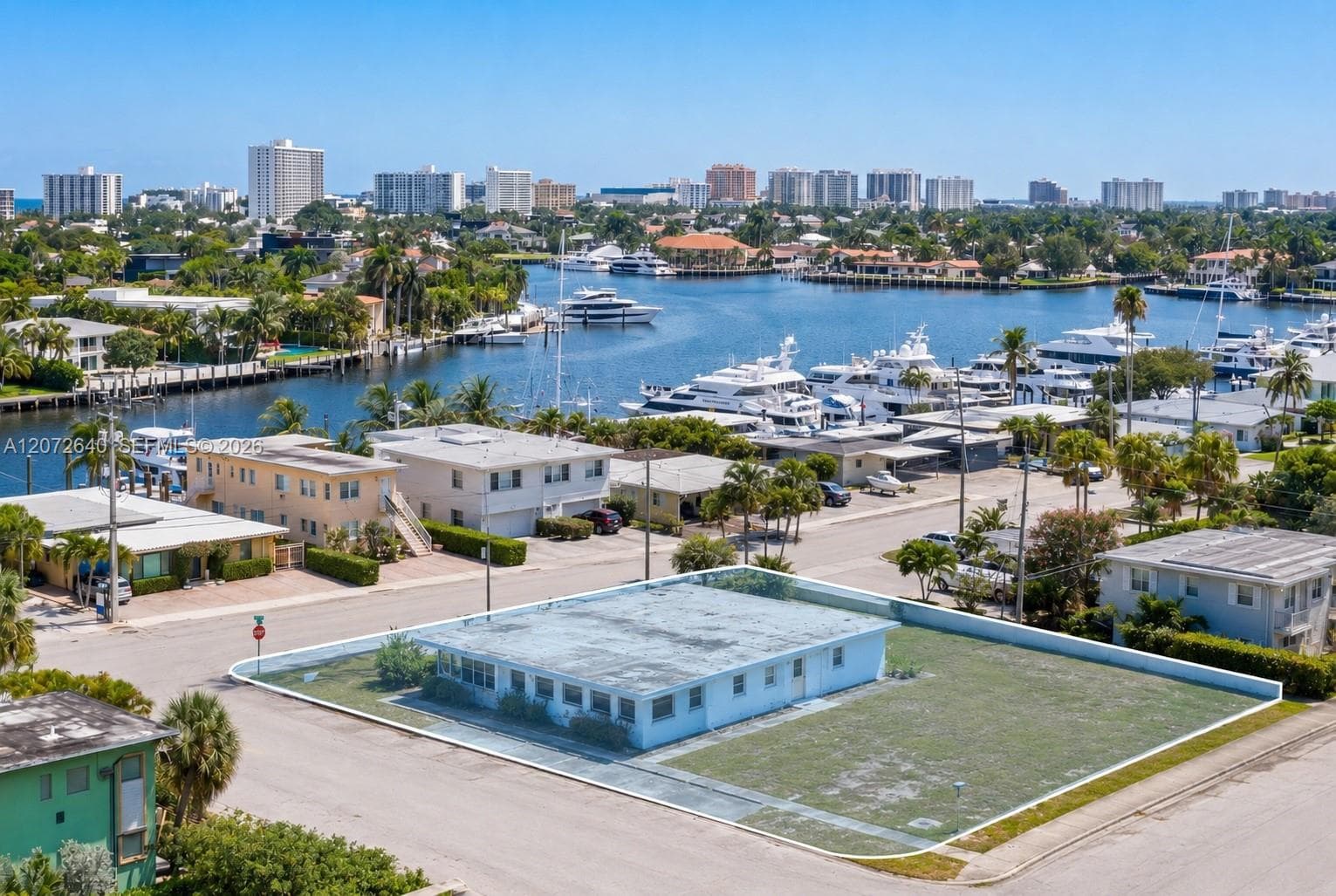 840 NE 19 Way, Fort Lauderdale FL 33304