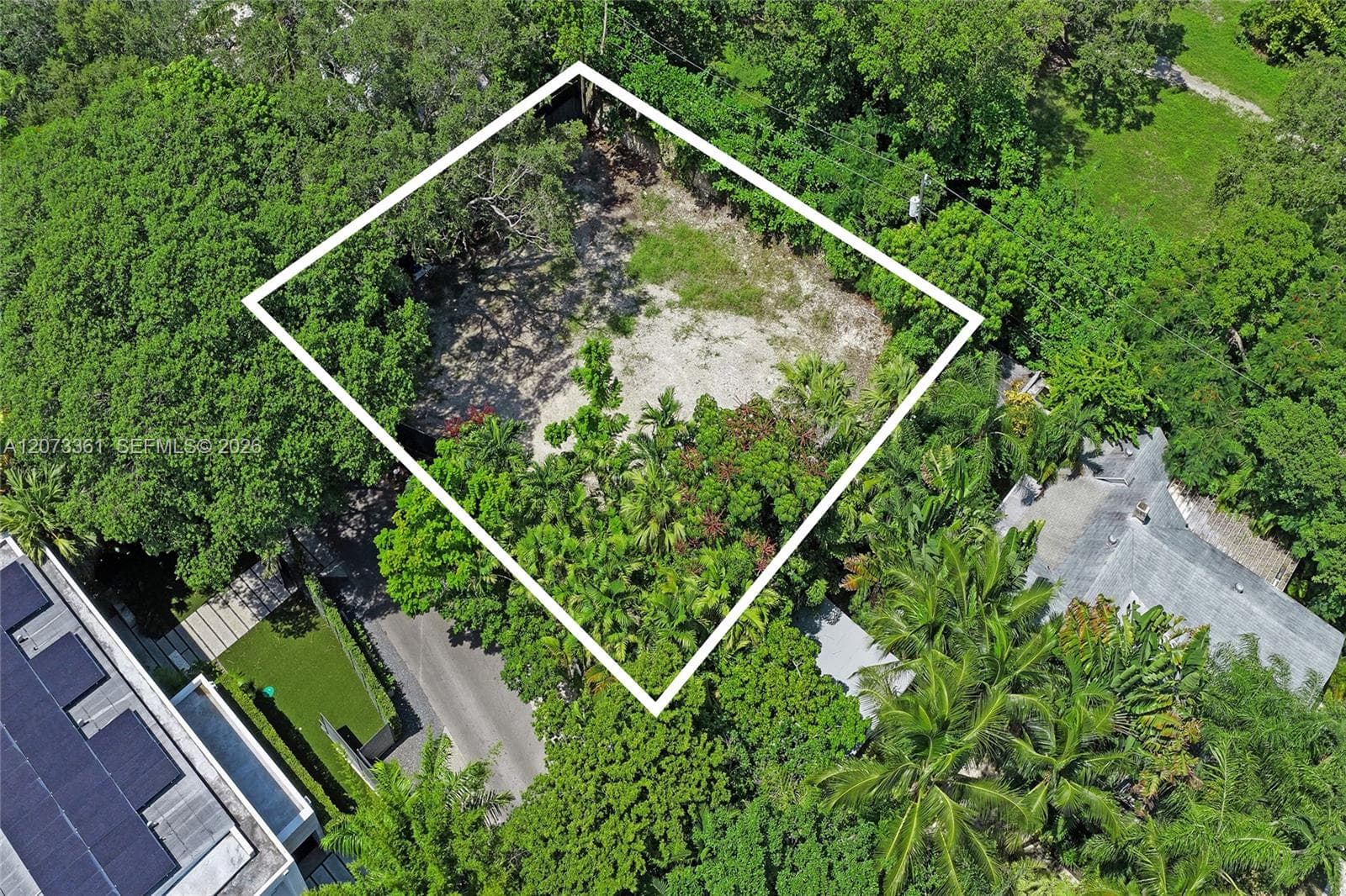 3625 N Bay Homes Dr, Miami FL 33133