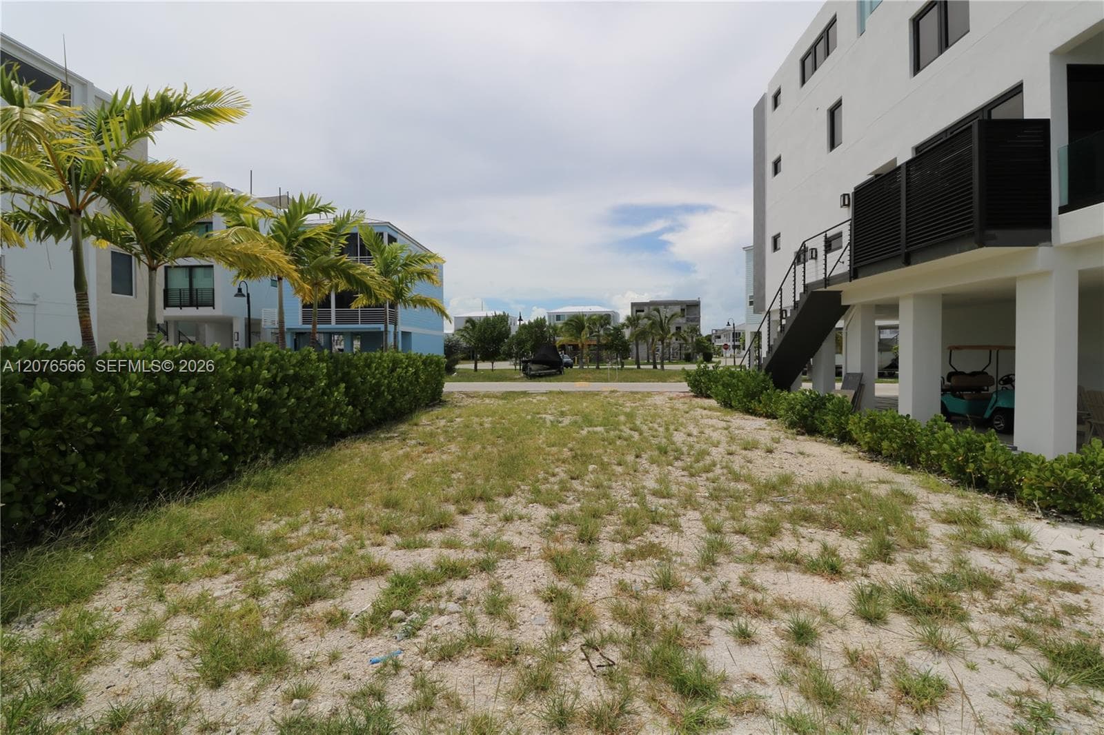 94825 Overseas Hwy #35, Key Largo FL 33037