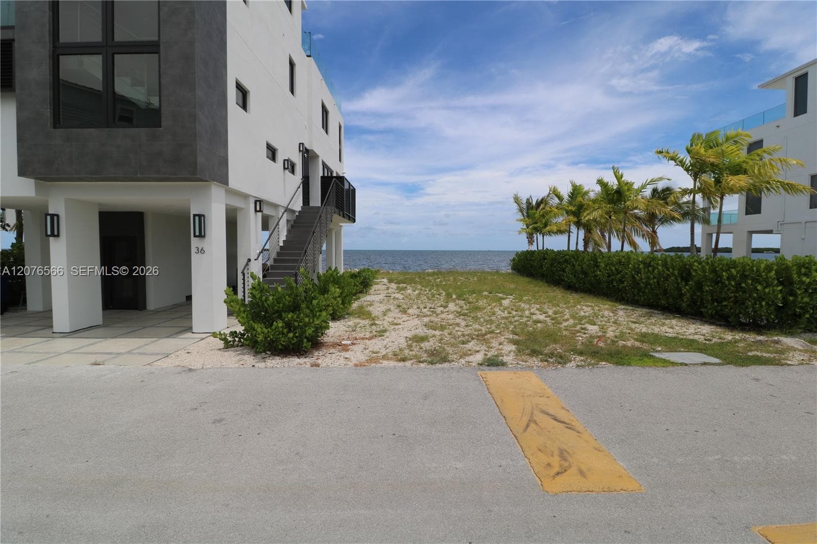 94825 Overseas Hwy #35, Key Largo FL 33037
