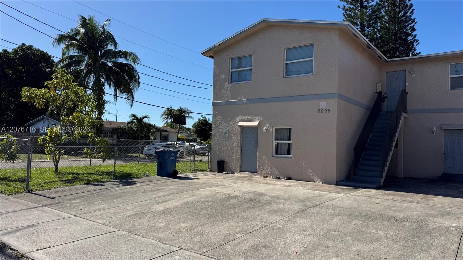 2099 NW 26th Ave, Fort Lauderdale FL 33311