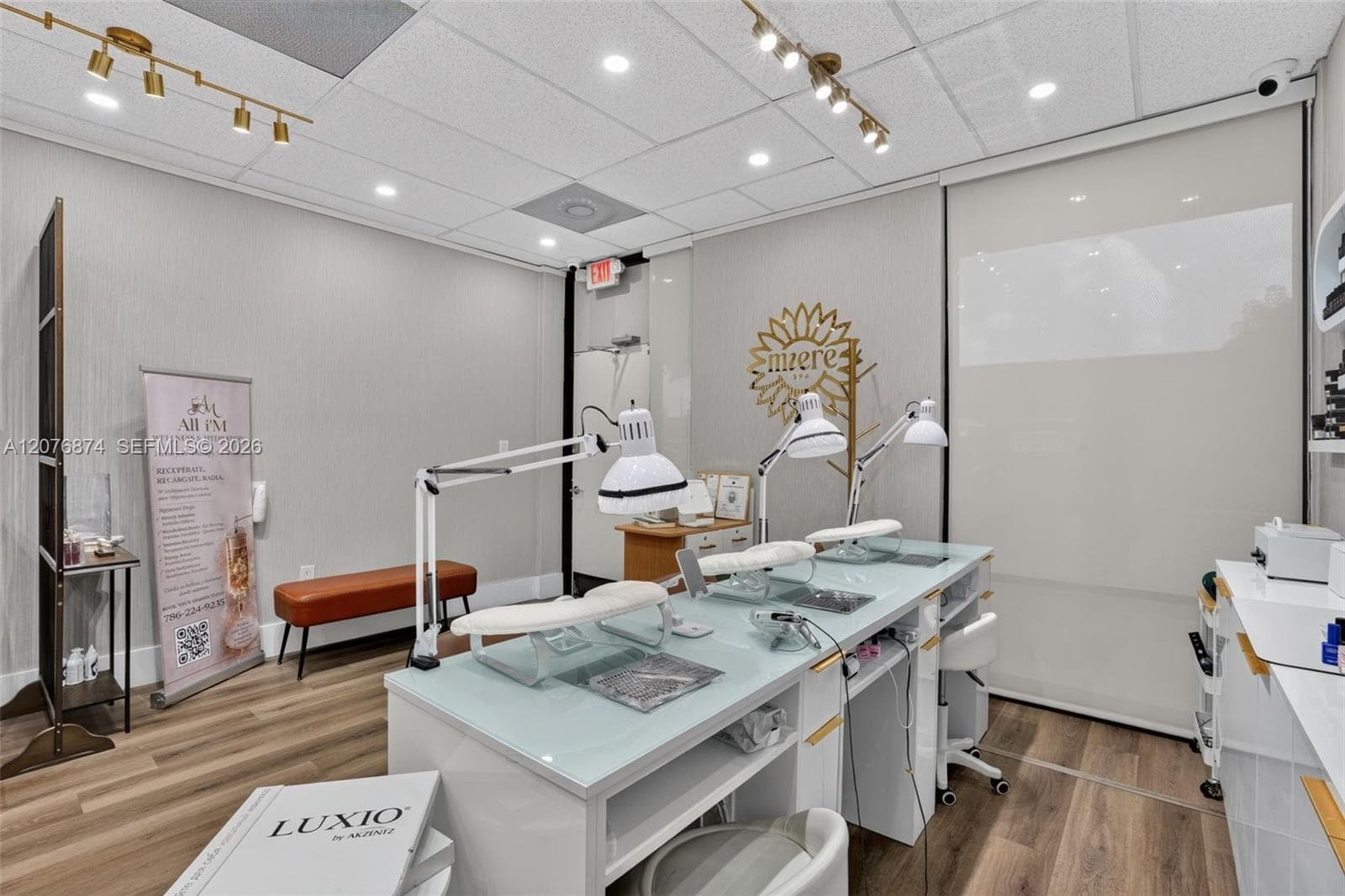 Nail Salon for Sale in in Westchester, Miami FL 33155