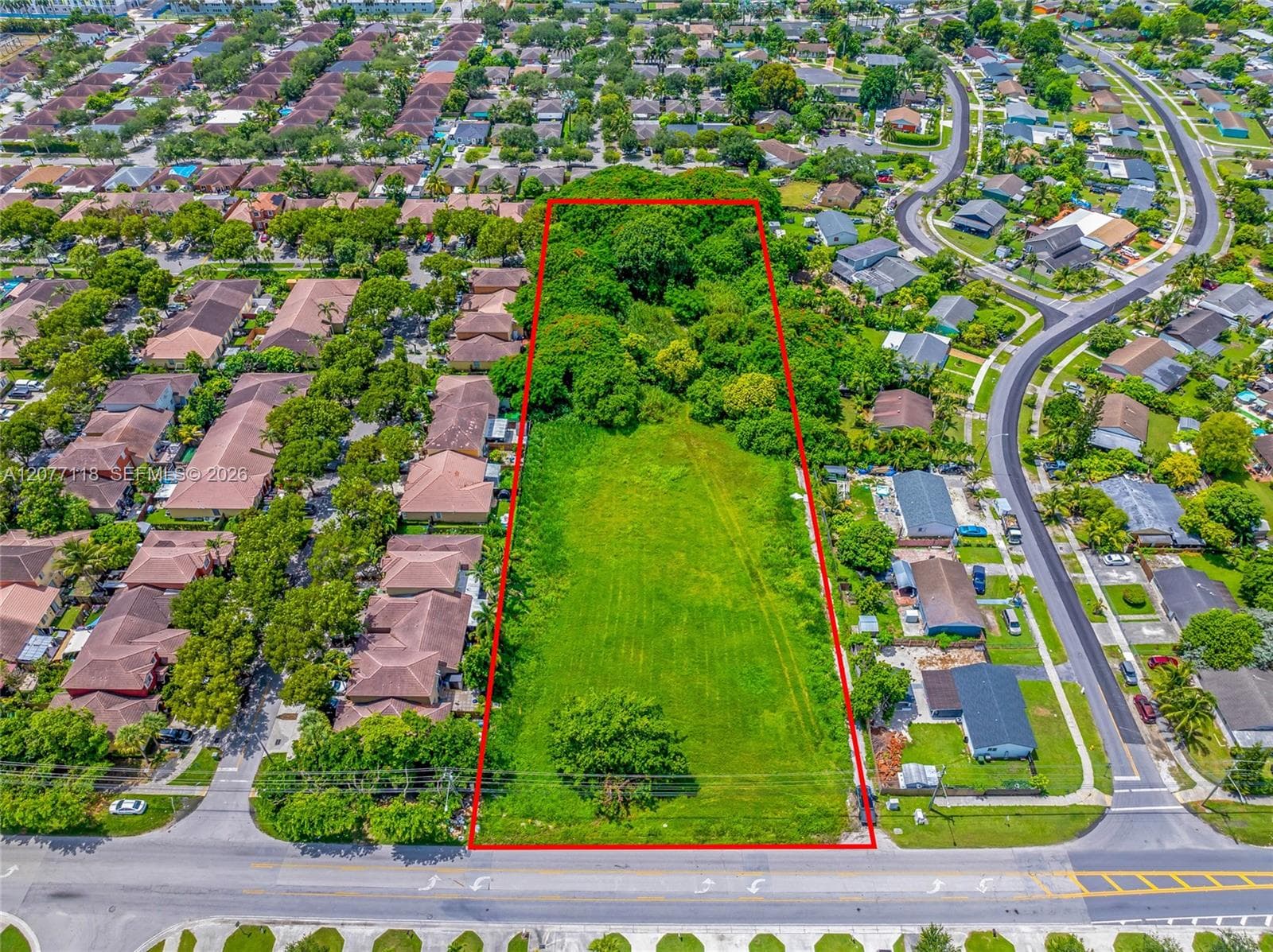 1560 W Mowry Dr, Homestead FL 33030