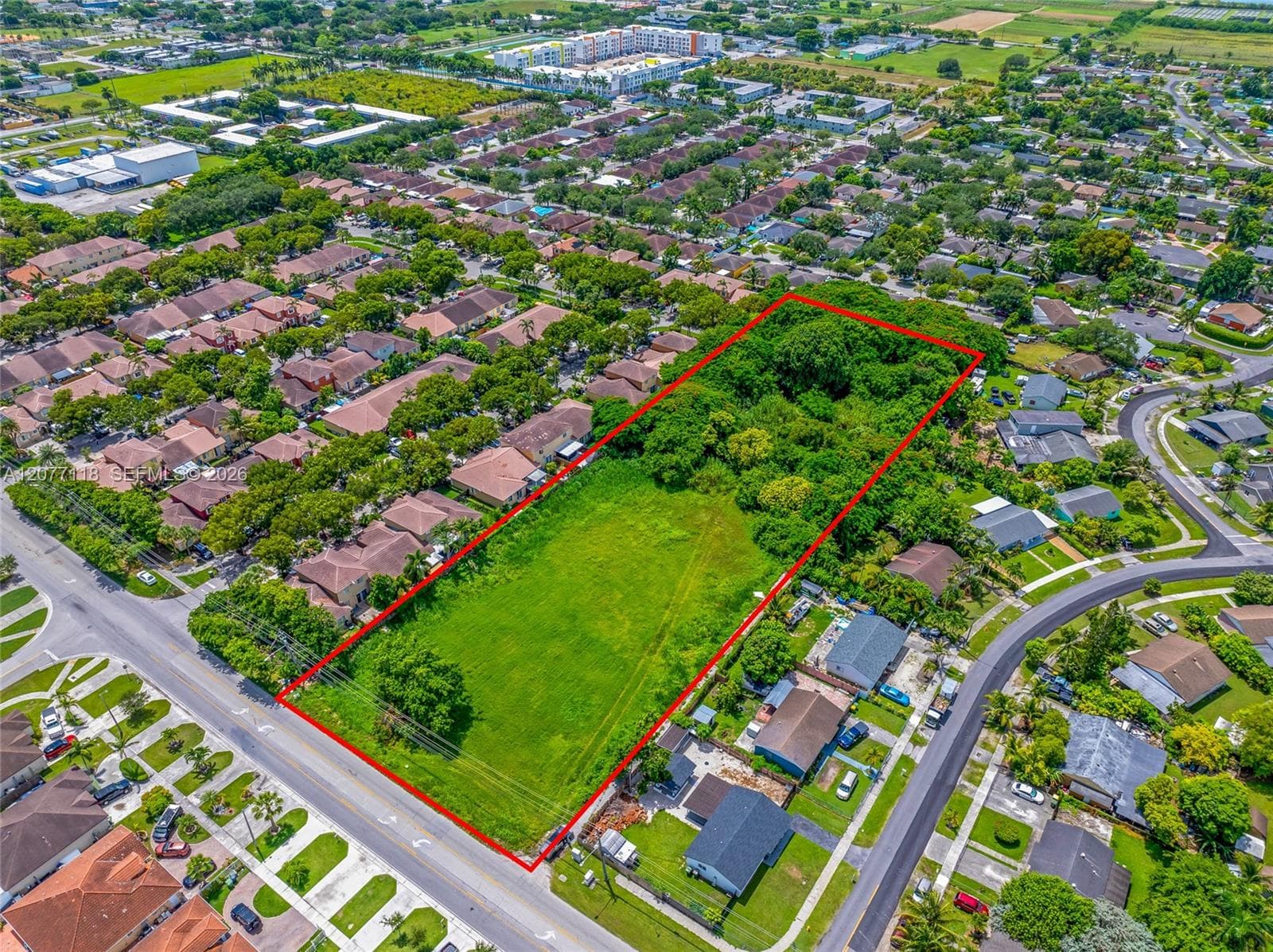 1560 W Mowry Dr, Homestead FL 33030