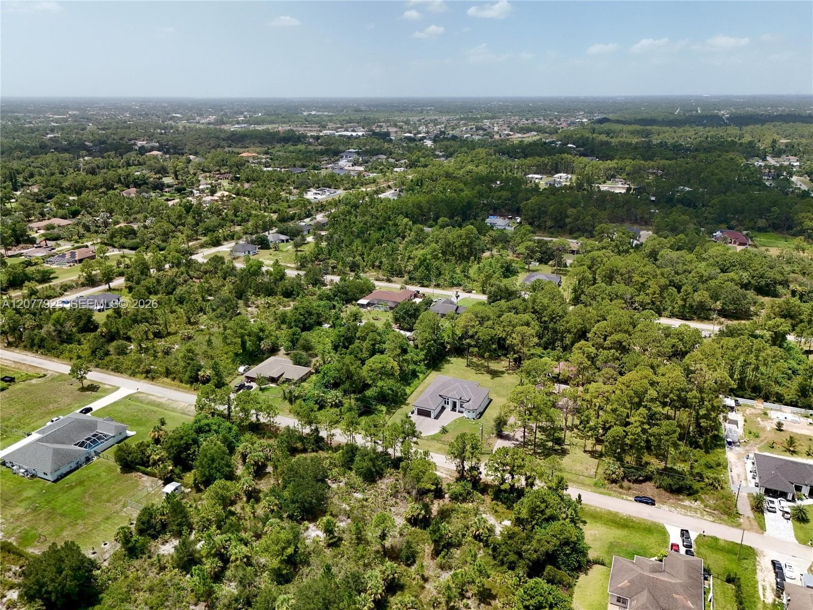 811 Edison Ave, Lehigh Acres FL 33972