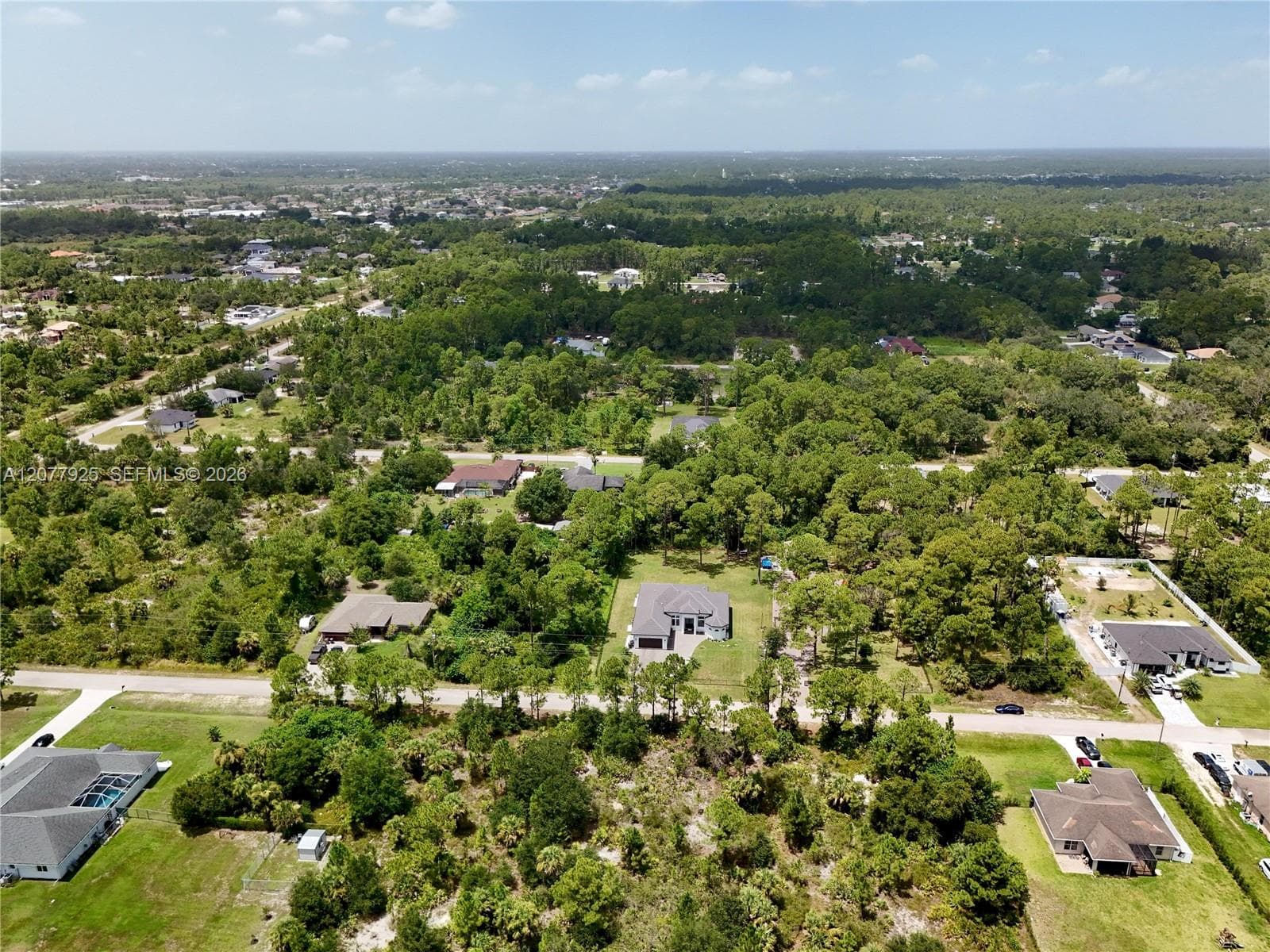 811 Edison Ave, Lehigh Acres FL 33972