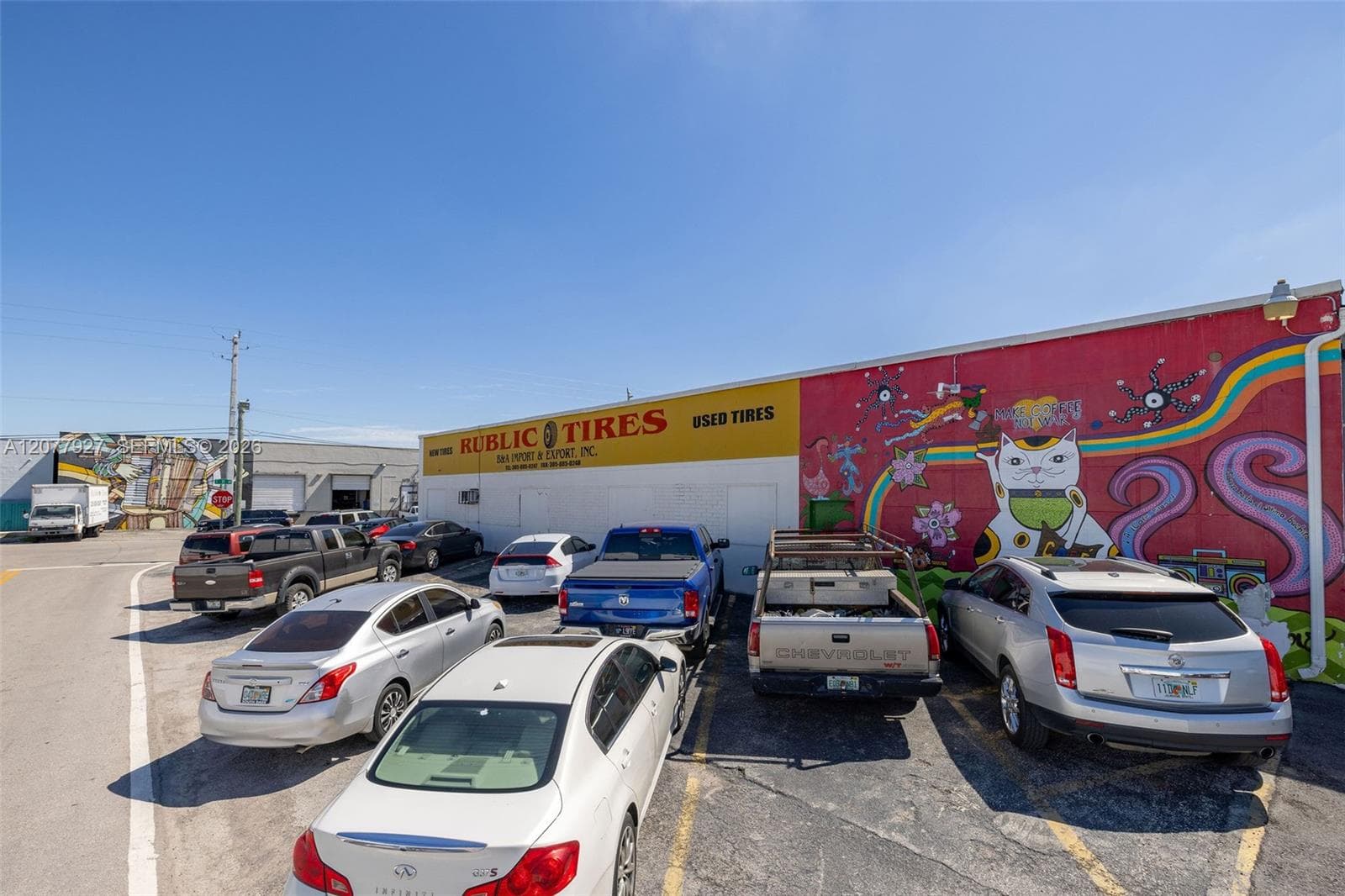 1090 E 15th St, Hialeah FL 33010